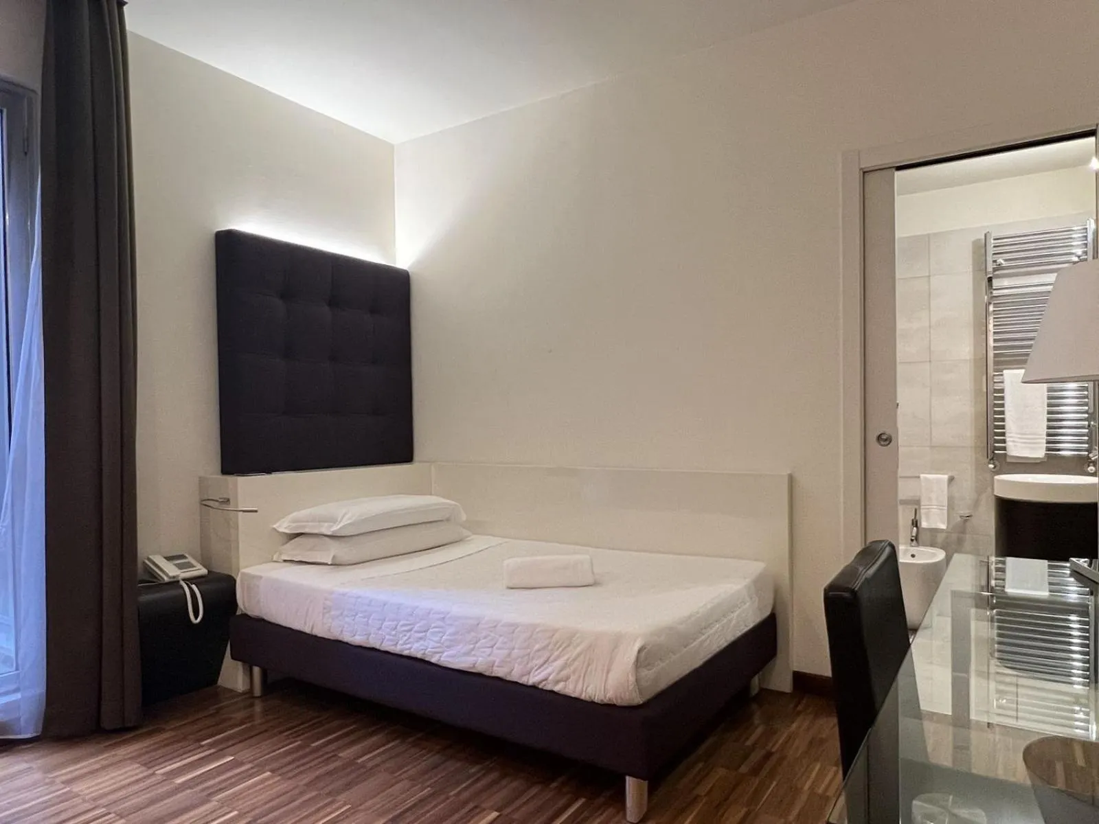 Bed in Hotel La Bussola