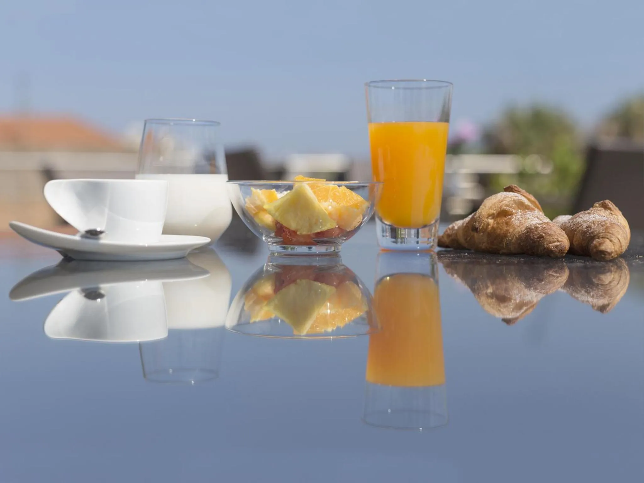 Day in Hotel La Bussola