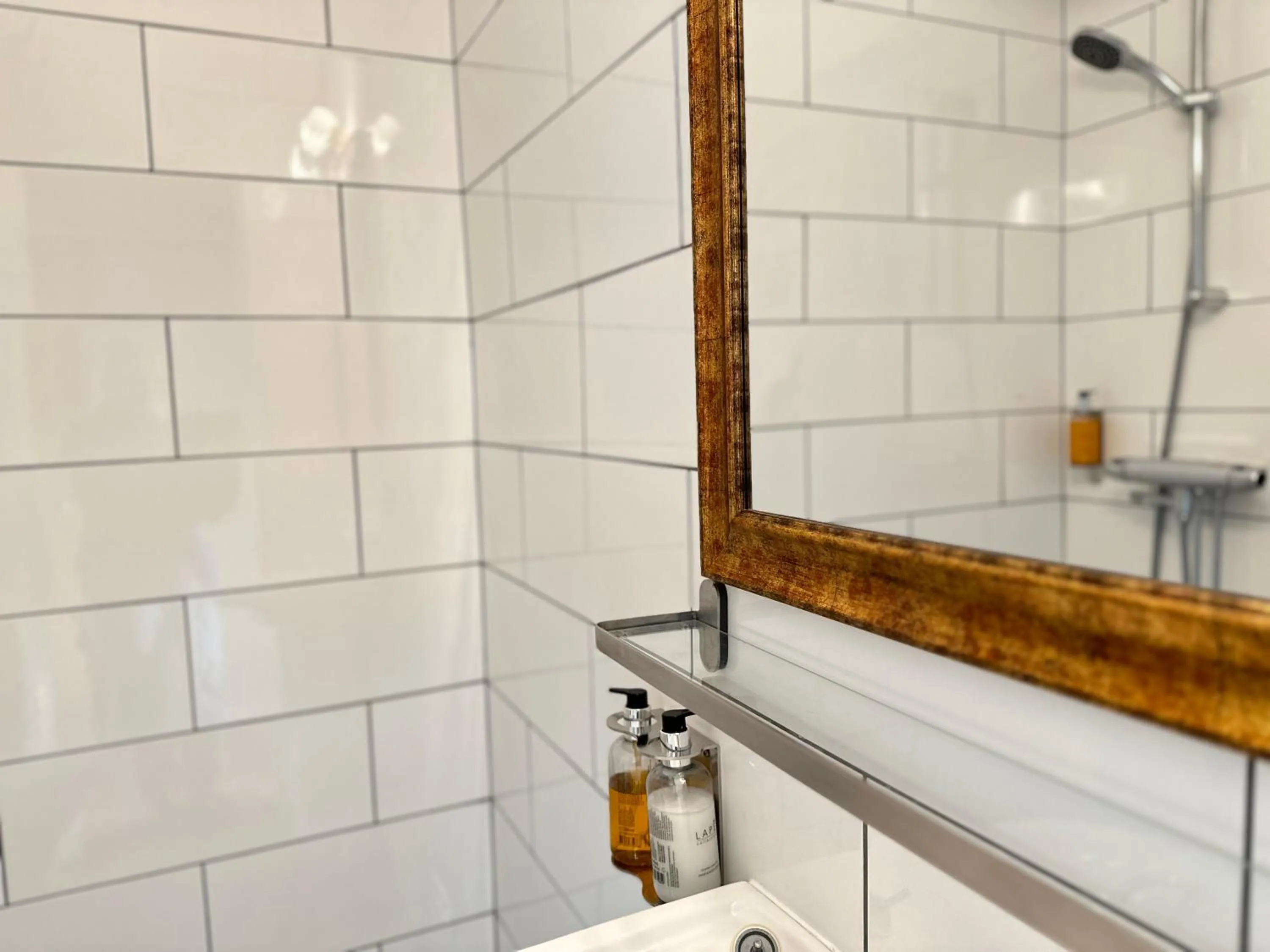 Bathroom in Hotel Victoria