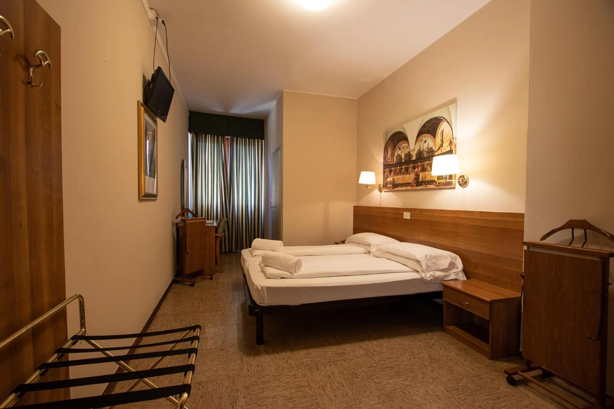 Bedroom, Bed in Hotel Corona