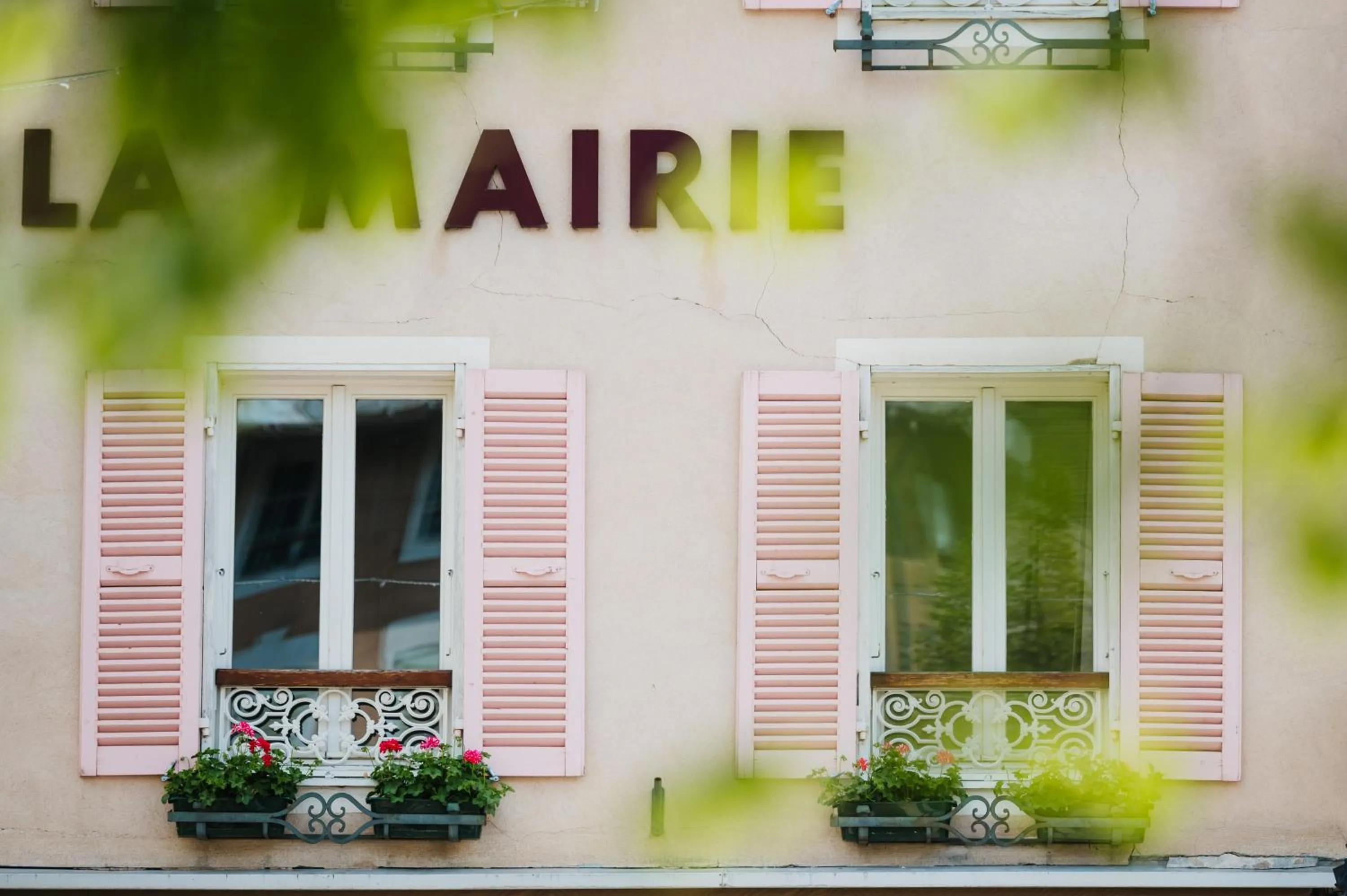 Property building in Logis - Hotel De La Mairie