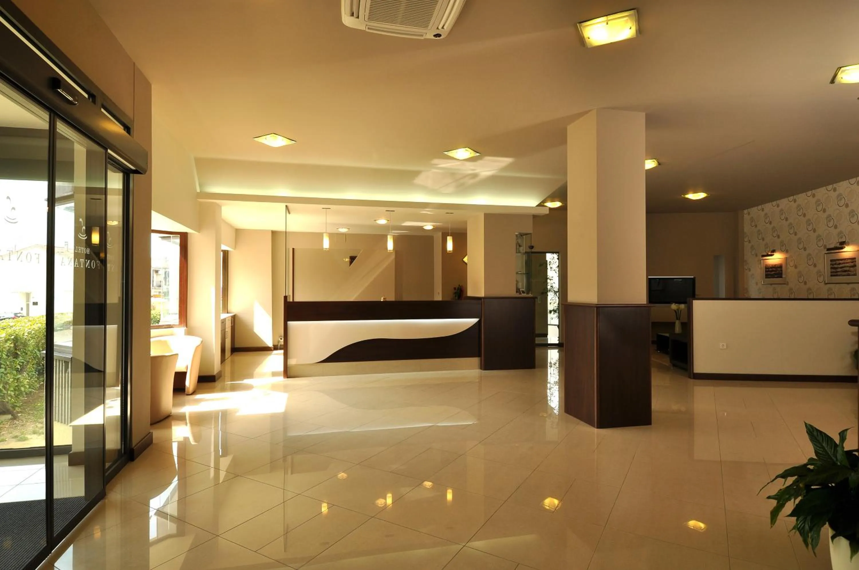 Lobby or reception in Hotel Fontana