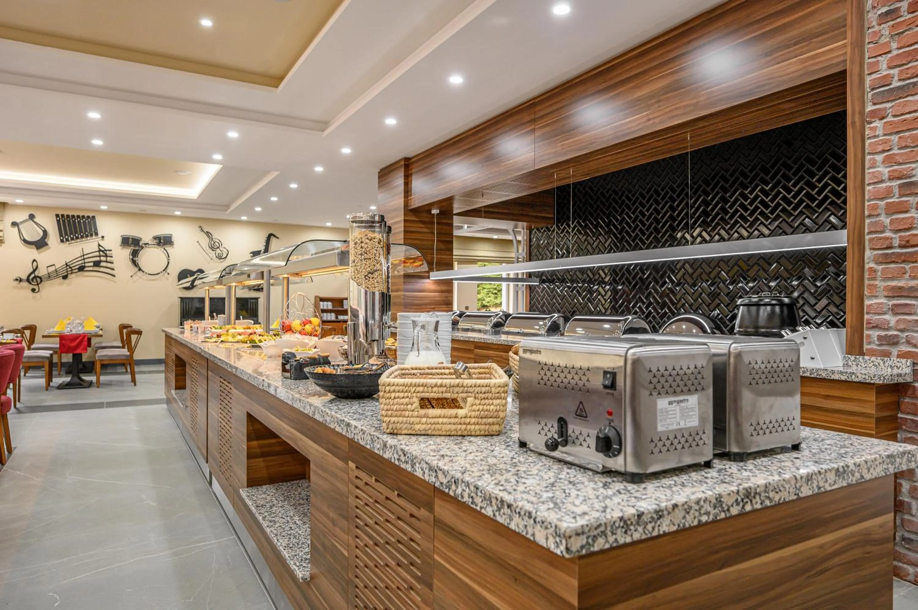 Restaurant/places to eat in Hotel Schwarzbachtal Hideaway