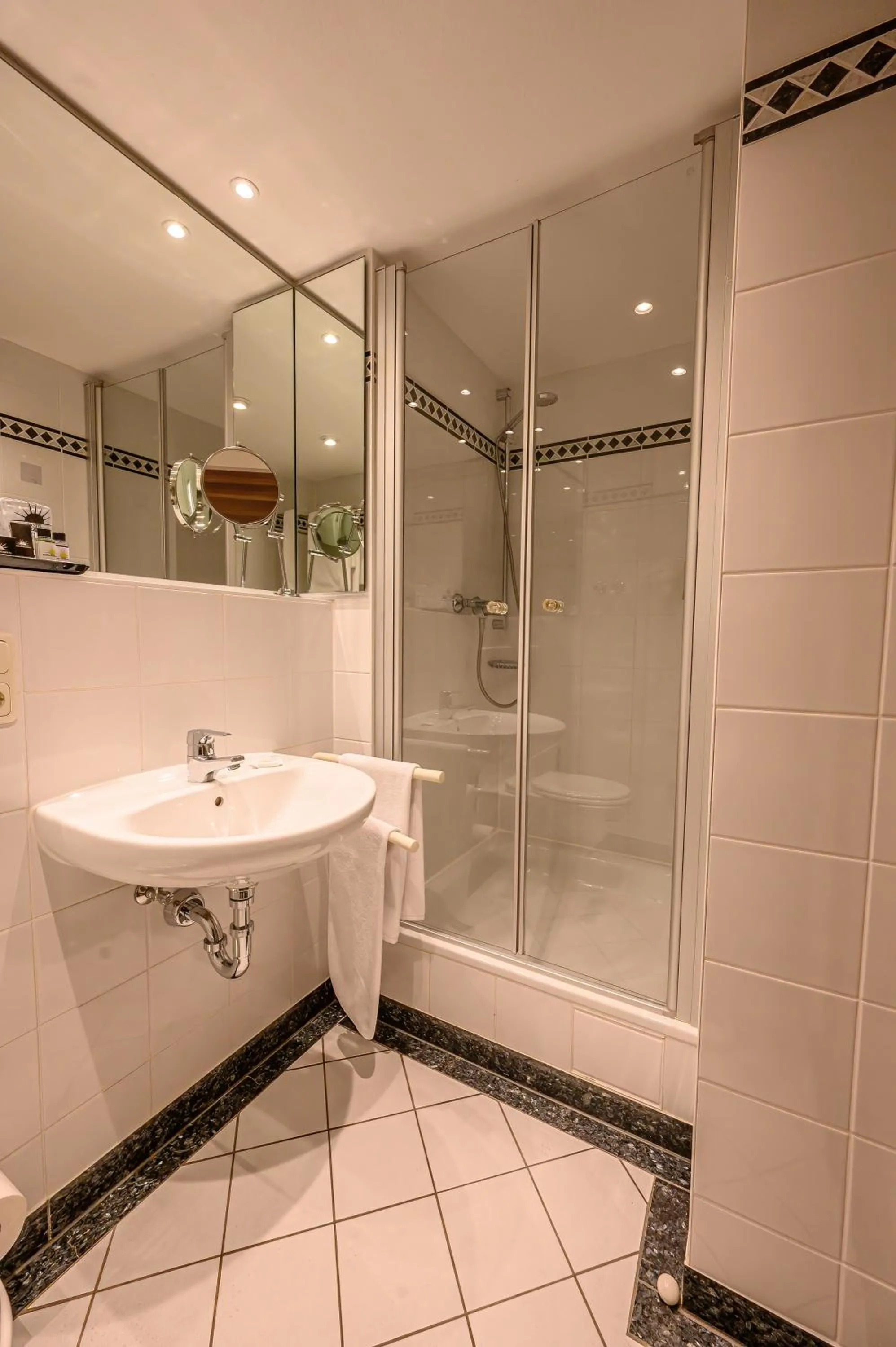 Bathroom in Hotel Schwarzbachtal Hideaway