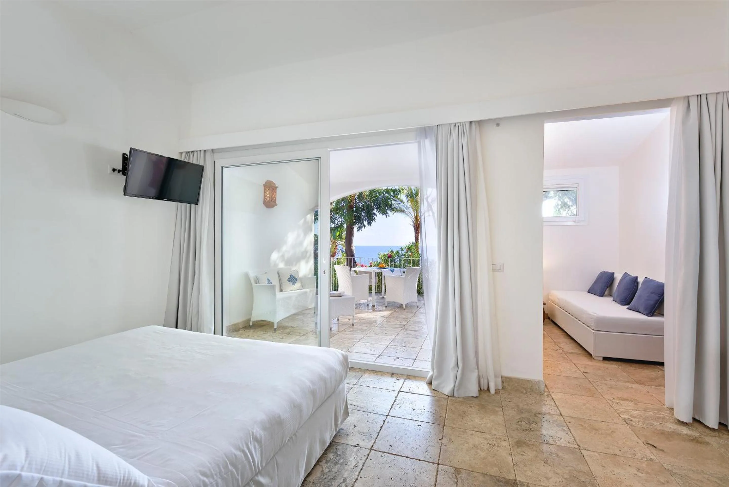 Photo of the whole room, Bed in Arbatax Park Resort - Cottage