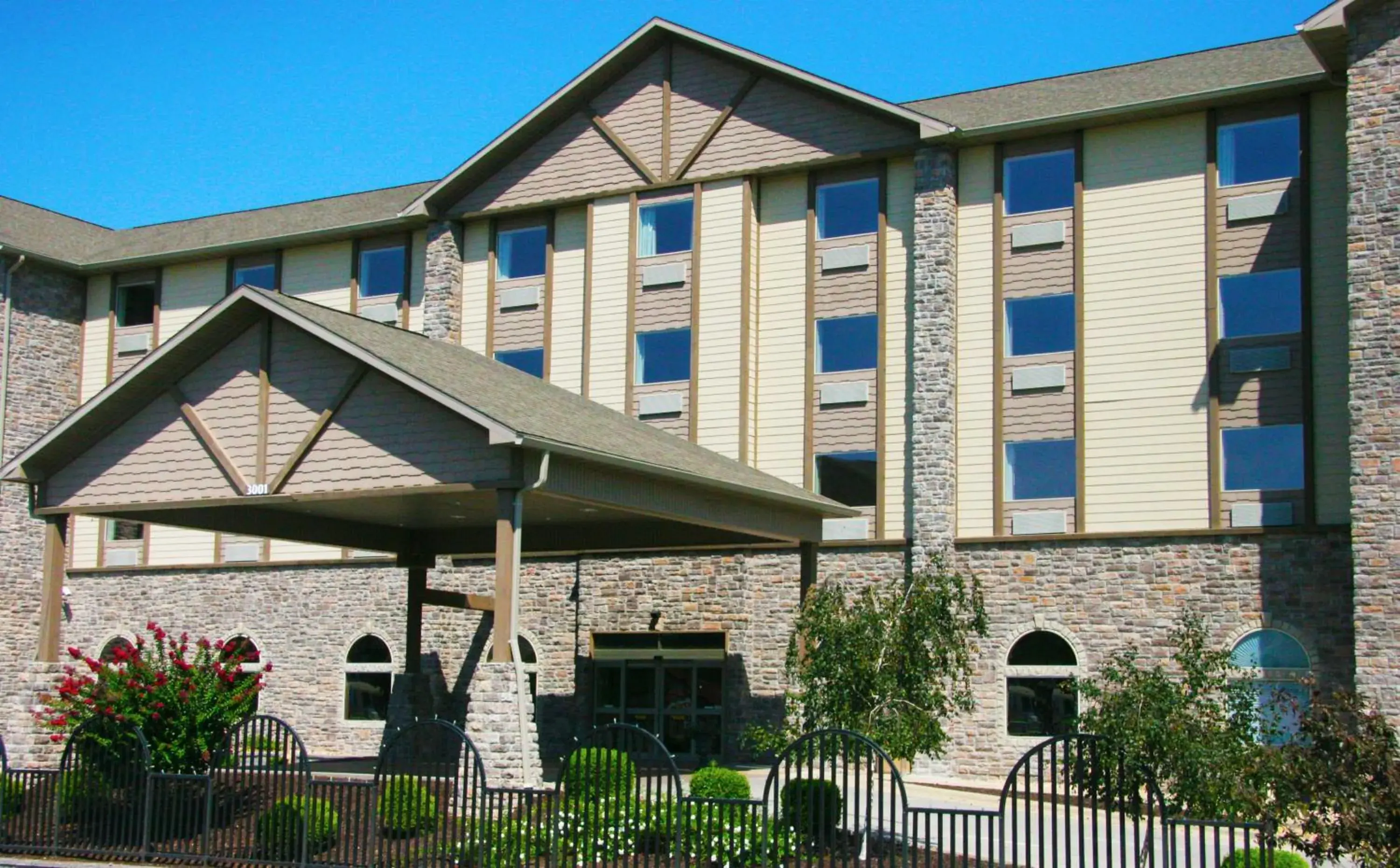 Property Building in Howard Johnson by Wyndham Branson Property Building in Howard Johnson by Wyndham Branson