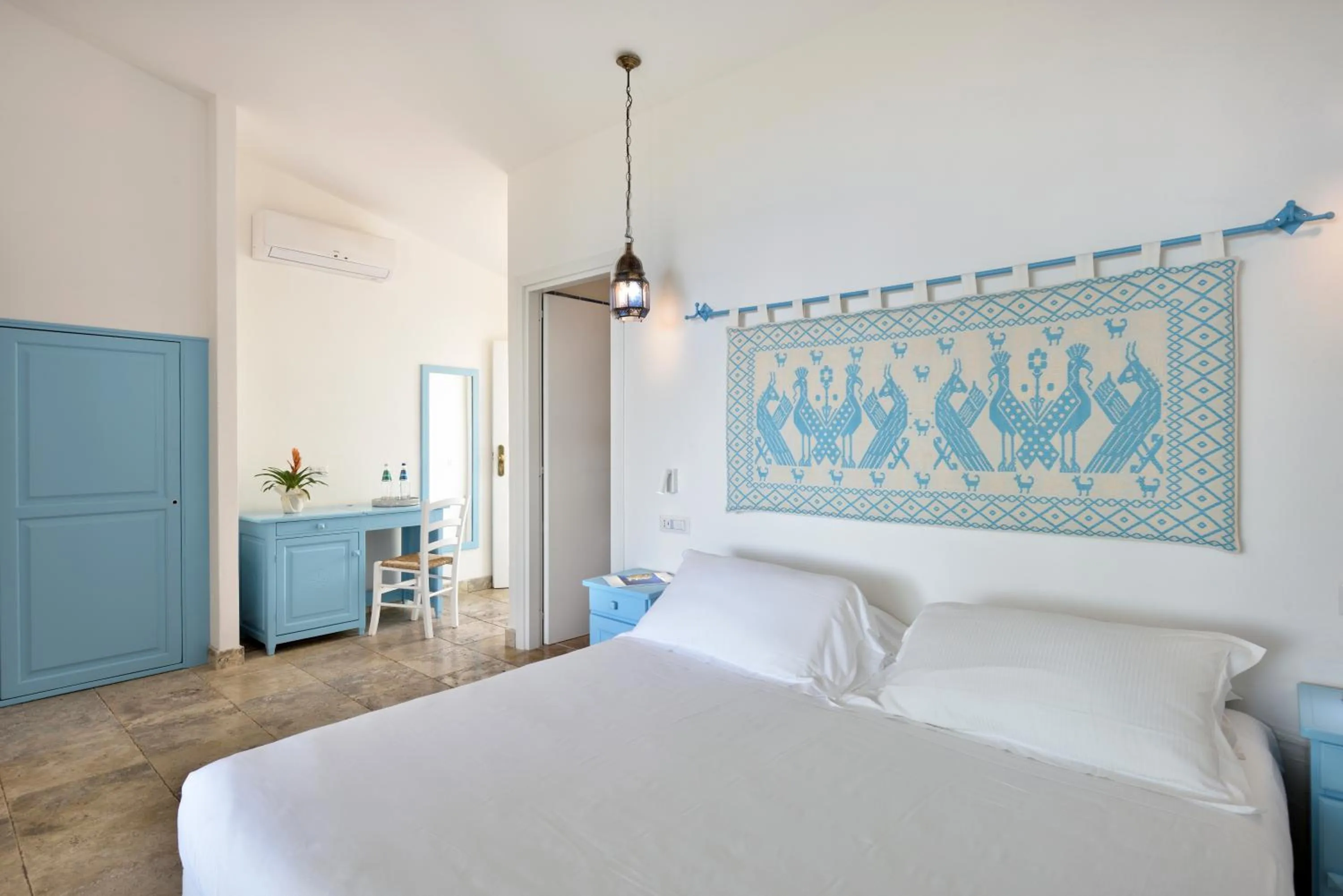 Bedroom, Bed in Arbatax Park Resort - Telis