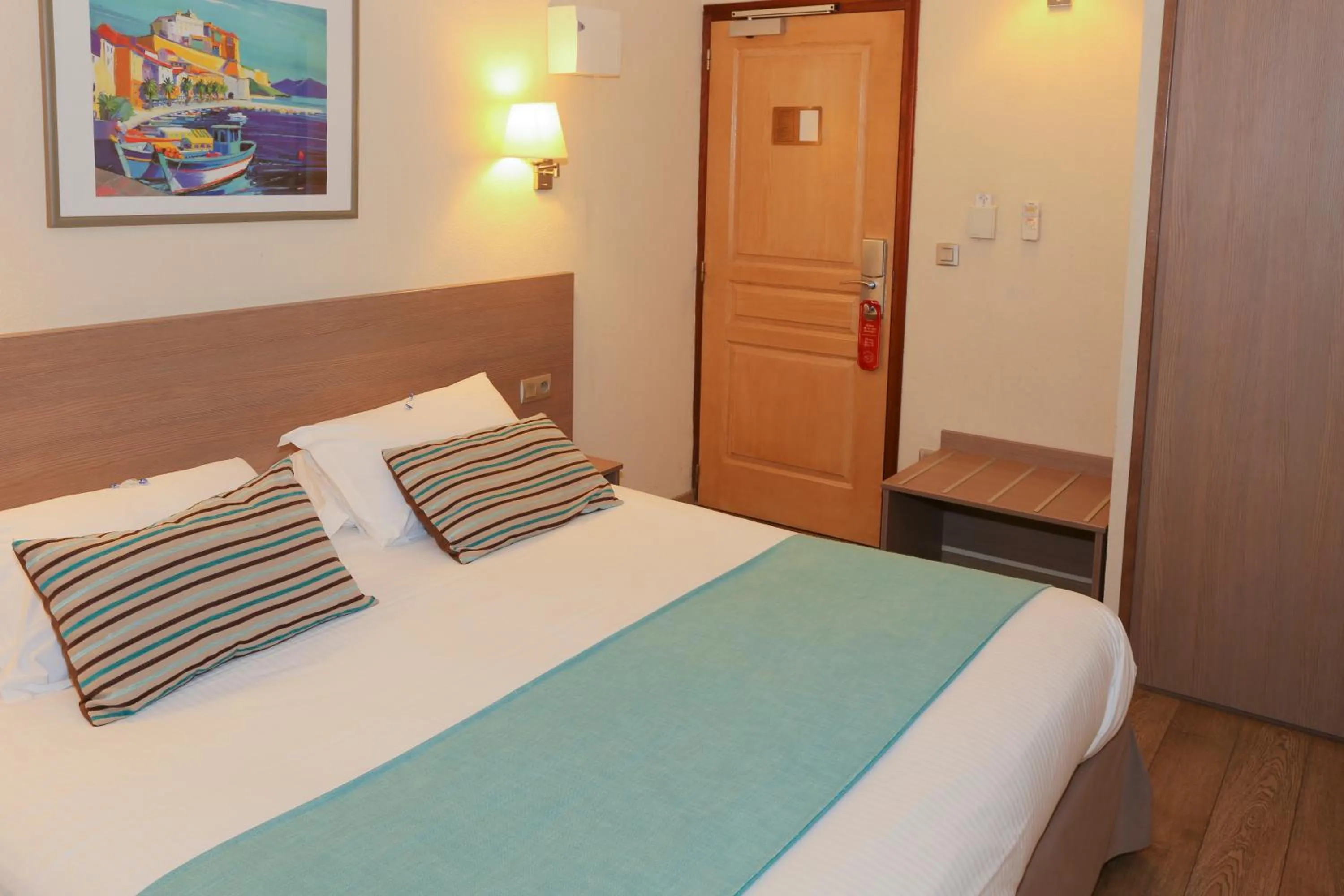 Bed in Hôtel Duc De Padoue