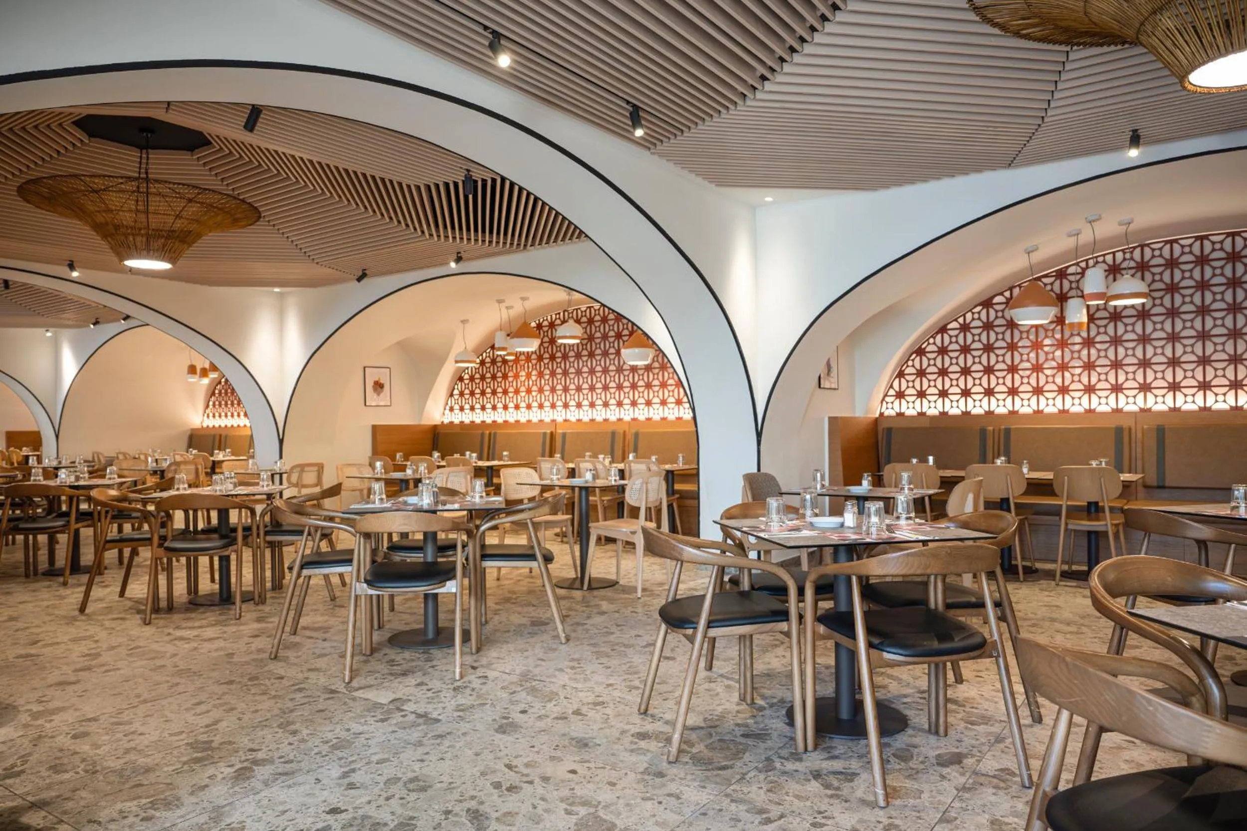 Restaurant/places to eat in Neve Eilat Hotel By Atlas Hotels