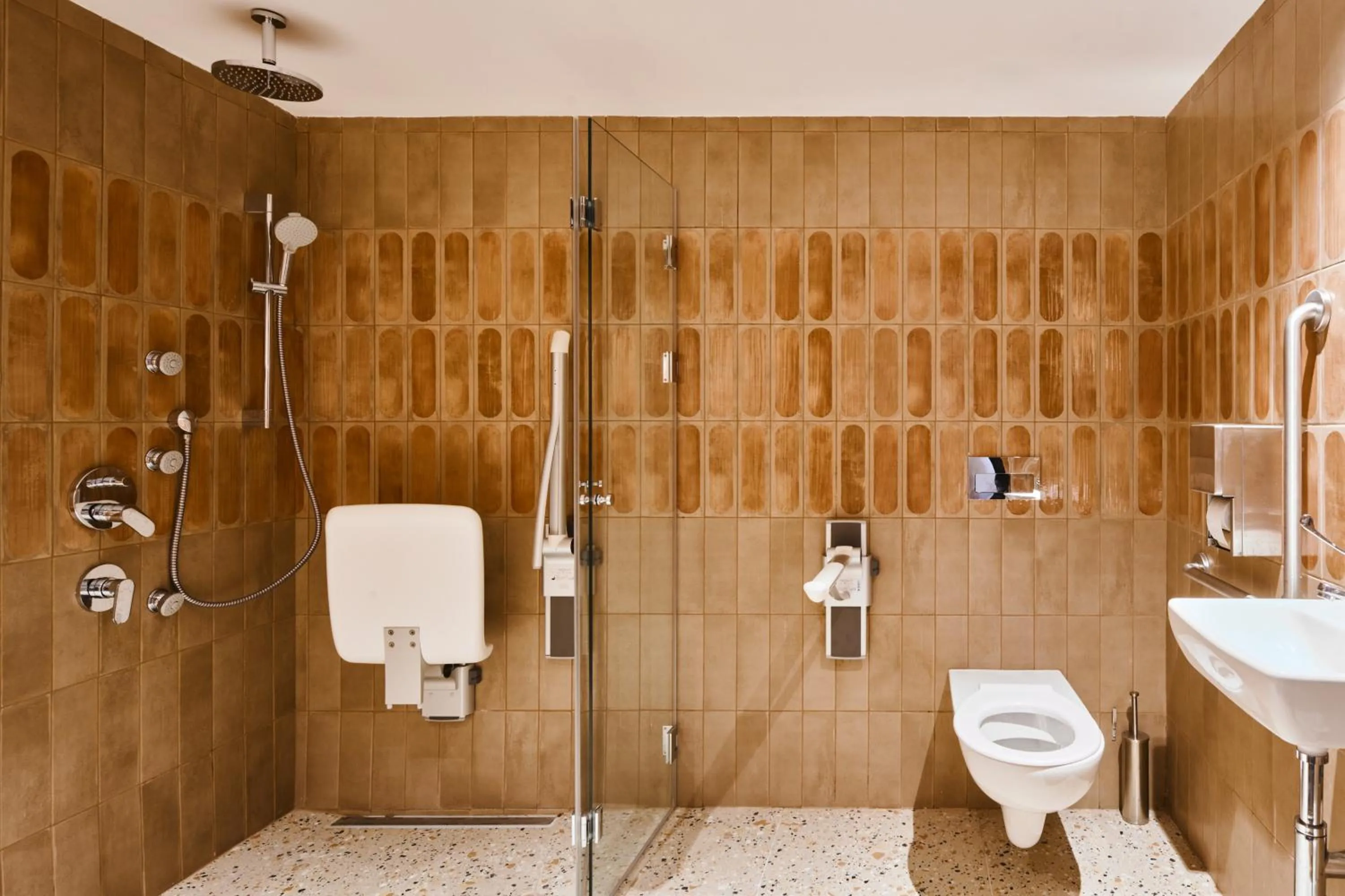 Bathroom in Neve Eilat Hotel By Atlas Hotels