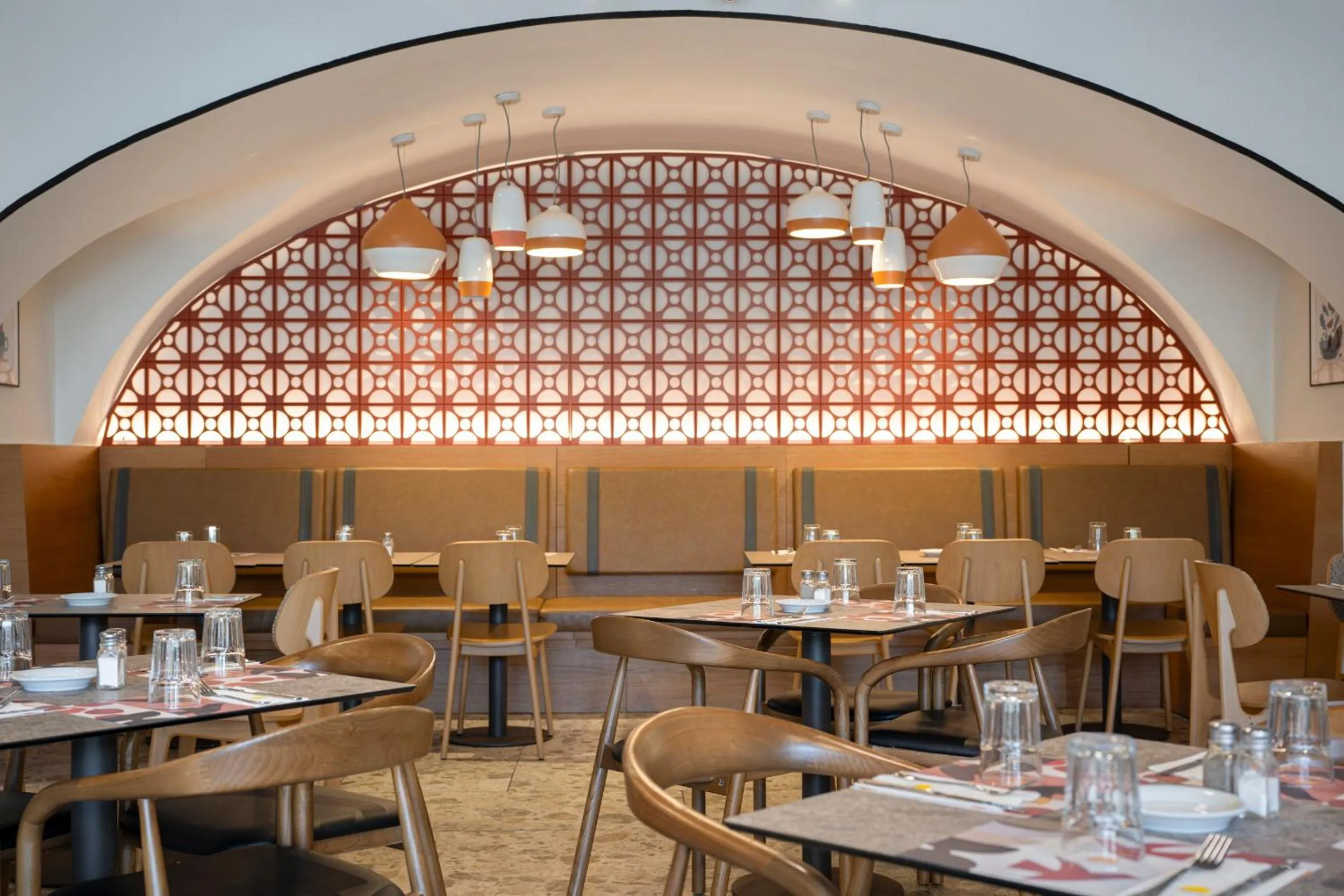 Restaurant/places to eat in Neve Eilat Hotel By Atlas Hotels