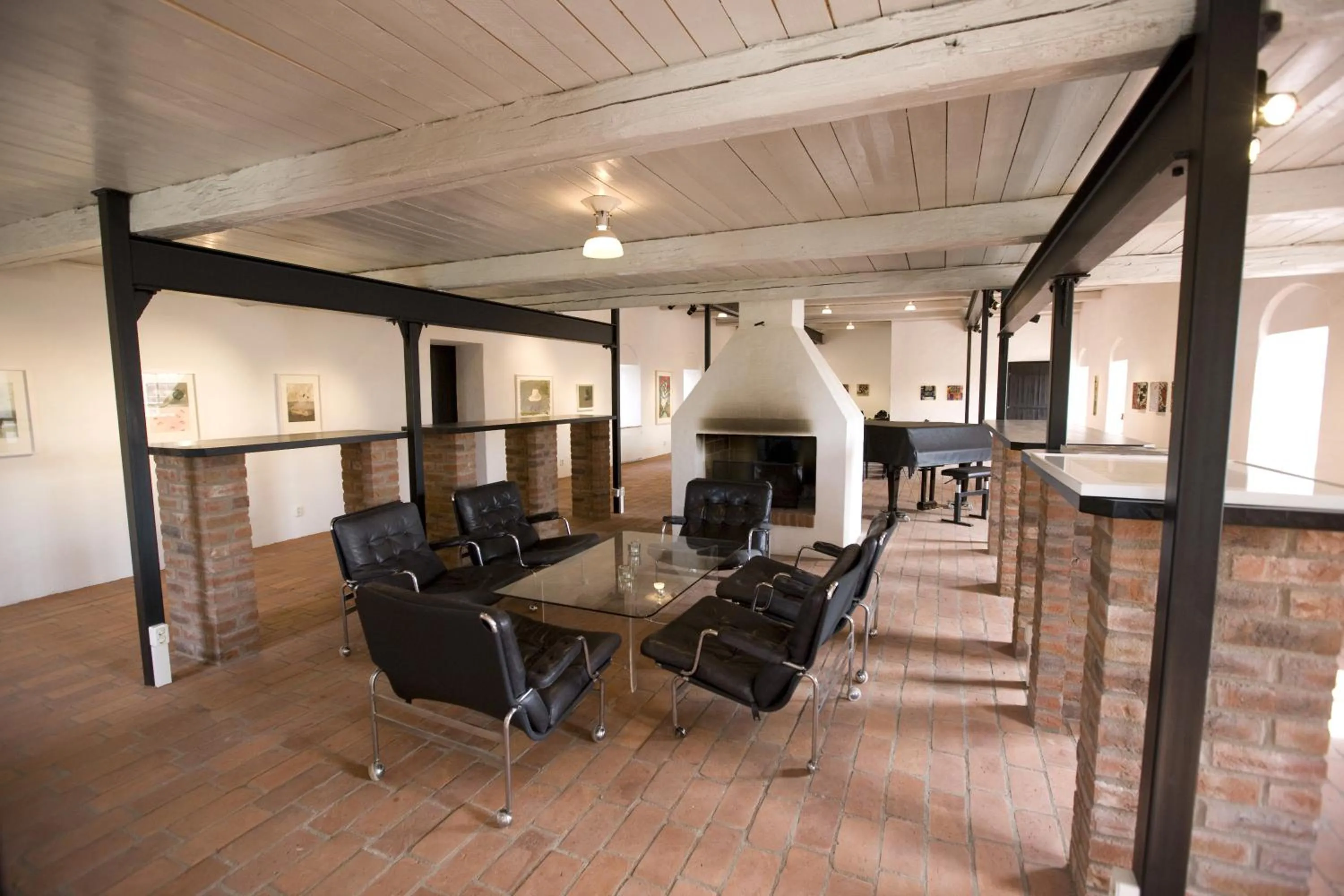 Area and facilities in Ängavallen