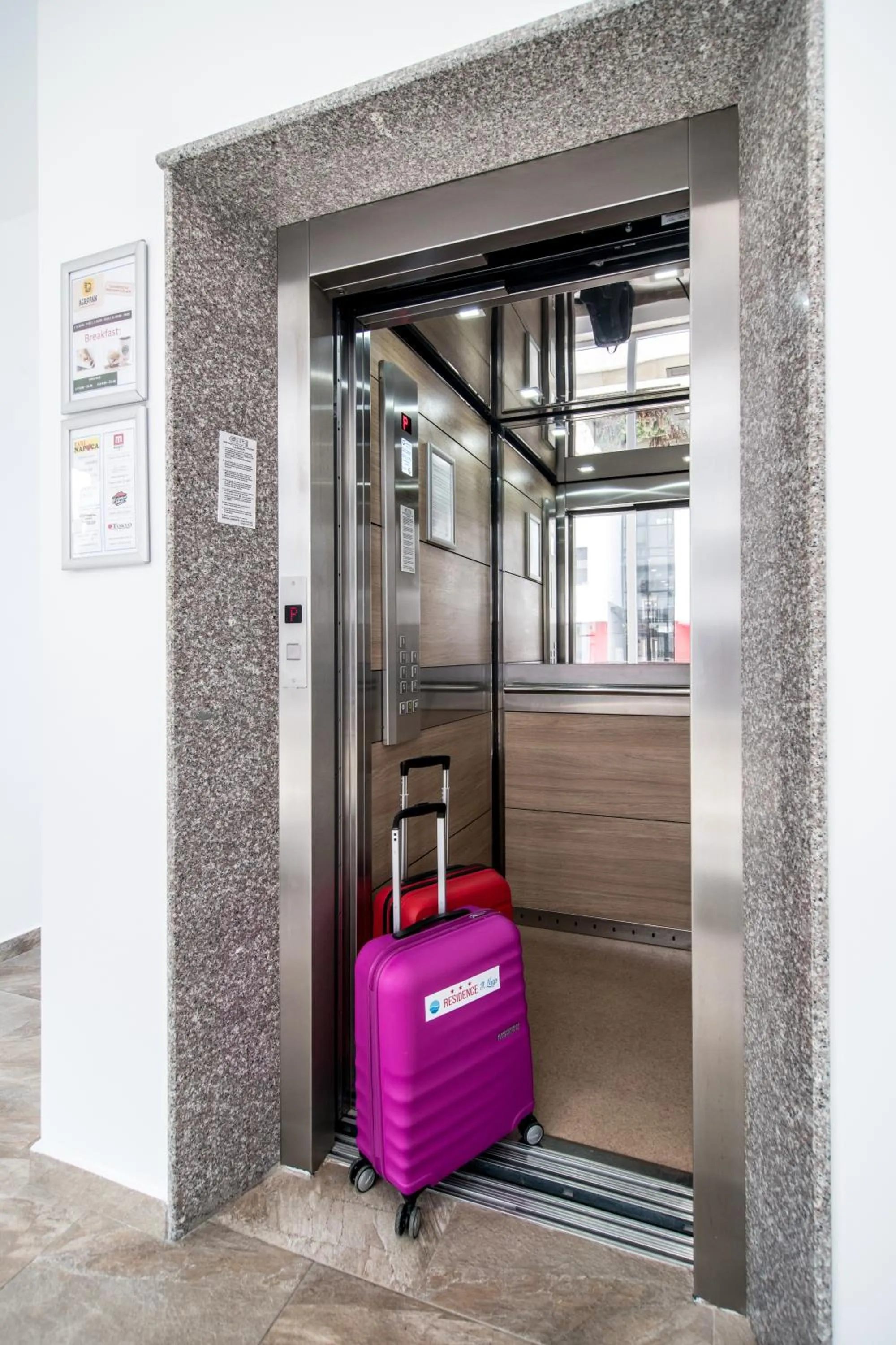 Facade/entrance in Residence iL Lago