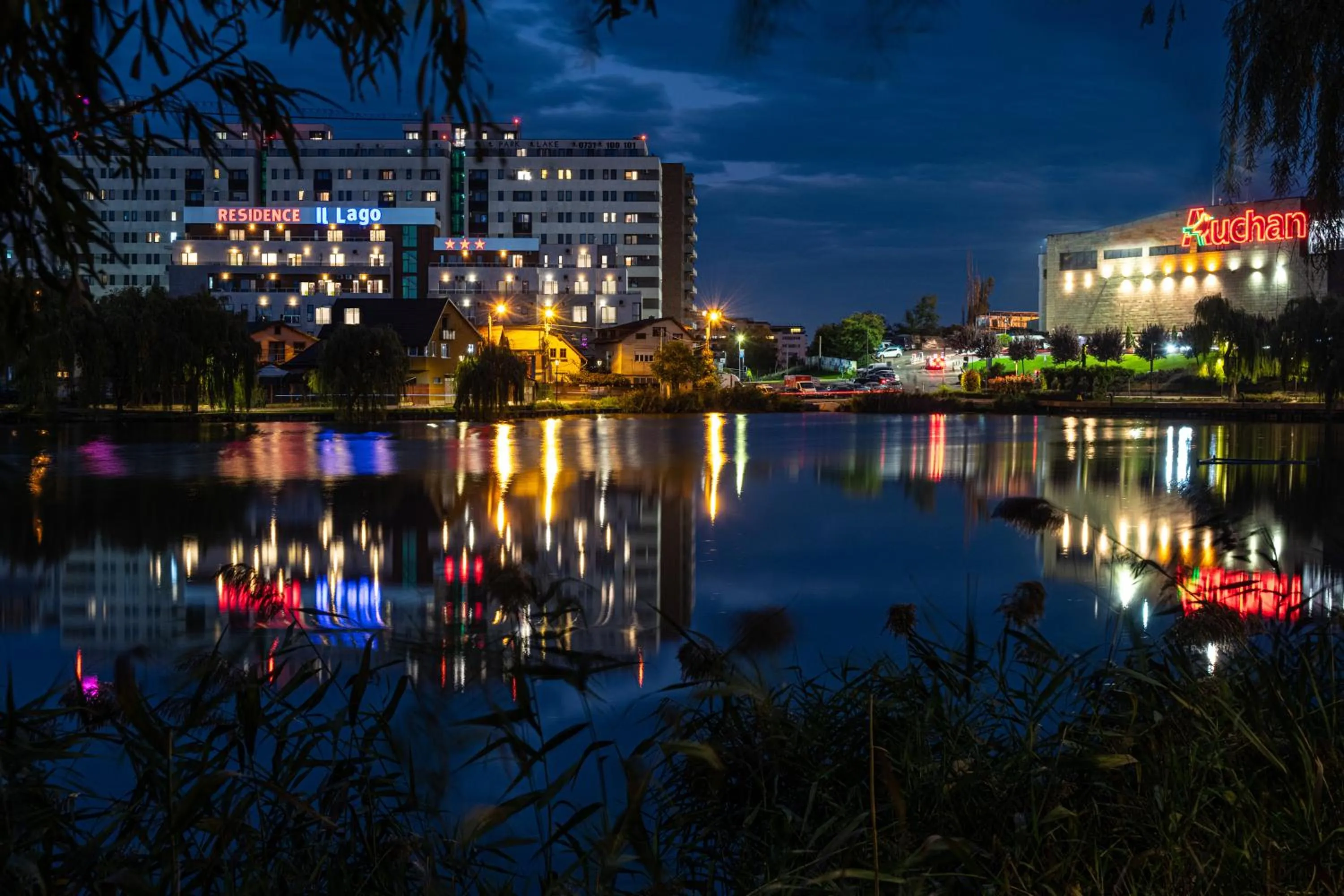 Property building in Residence iL Lago