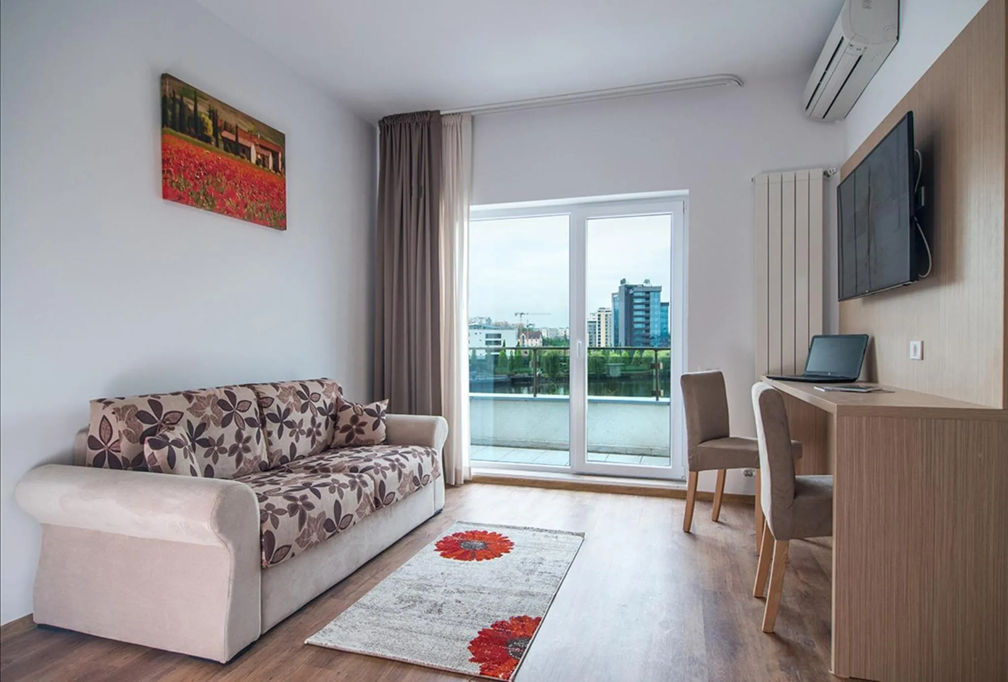 Spring in Residence iL Lago