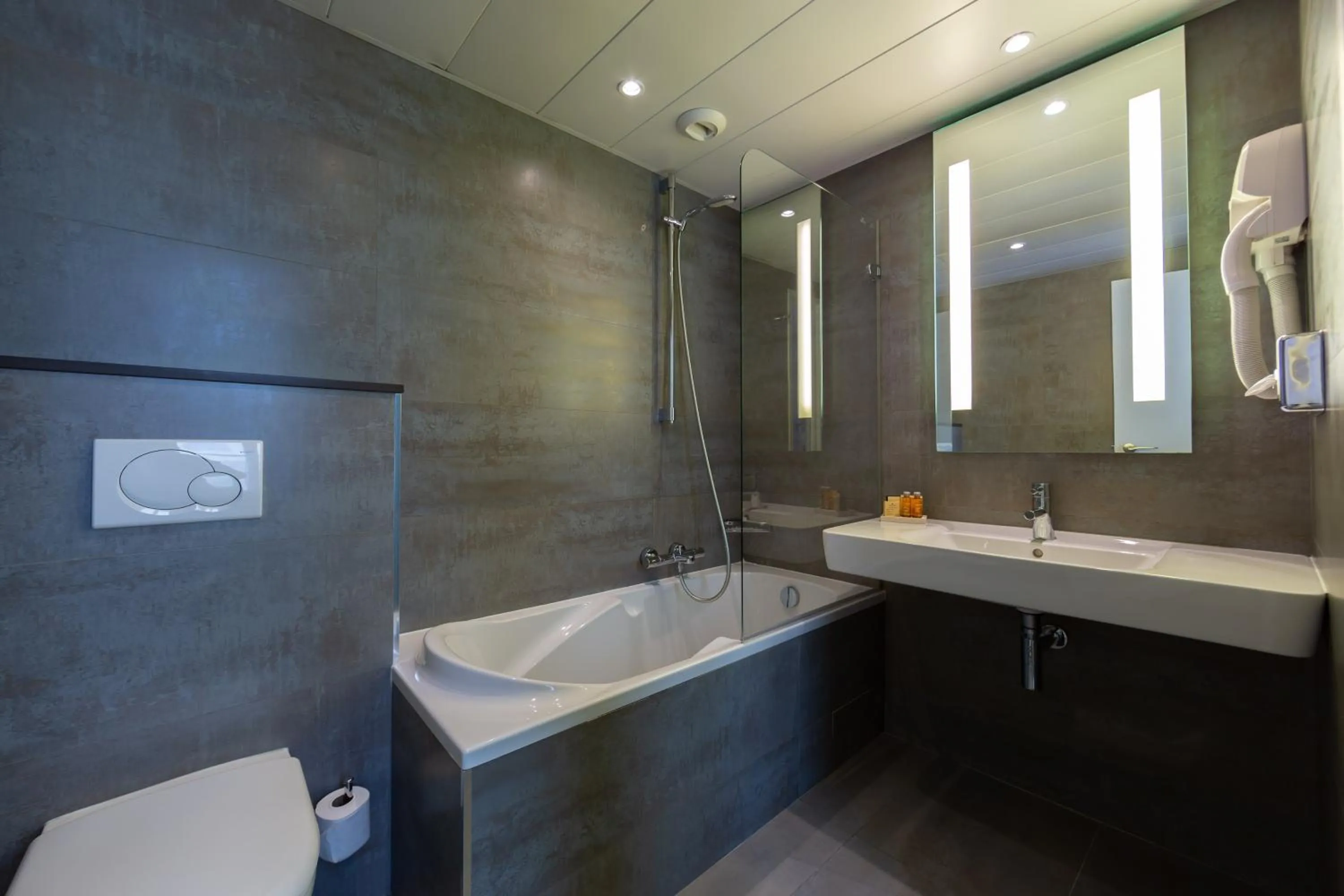 LOGIS Hôtel 15 Montparnasse