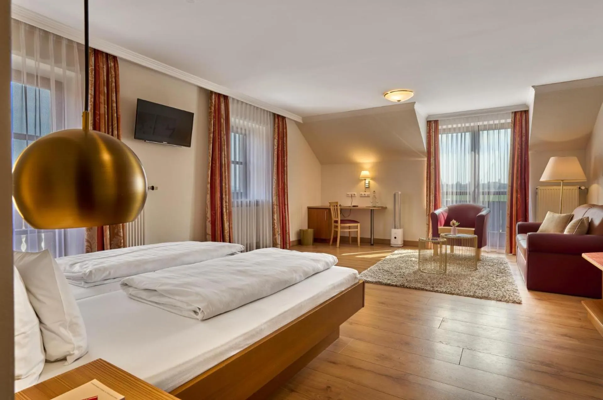 Bed in ANETSEDER Landhotel, Lofts & Golf