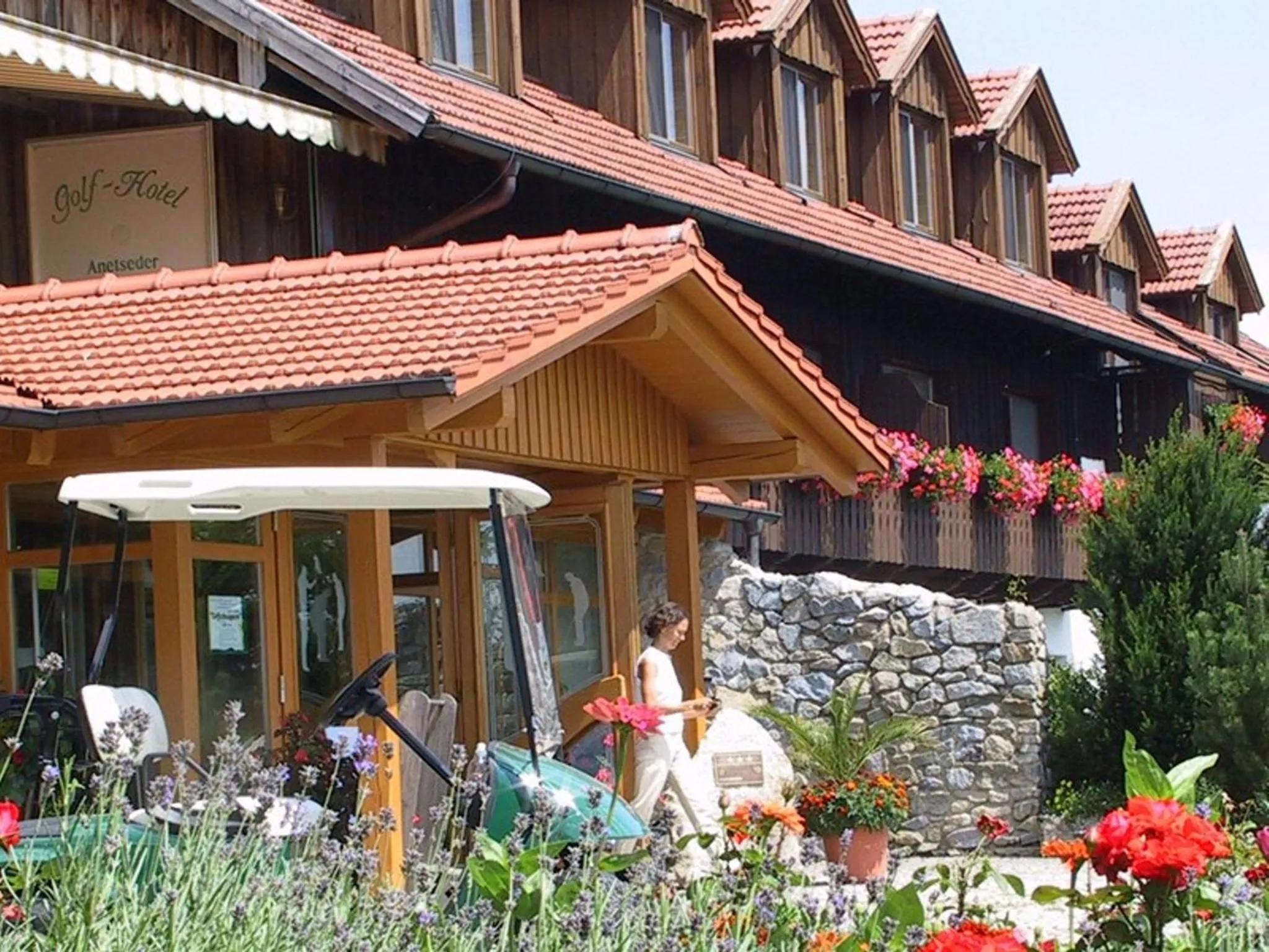 Facade/entrance in ANETSEDER Landhotel, Lofts & Golf