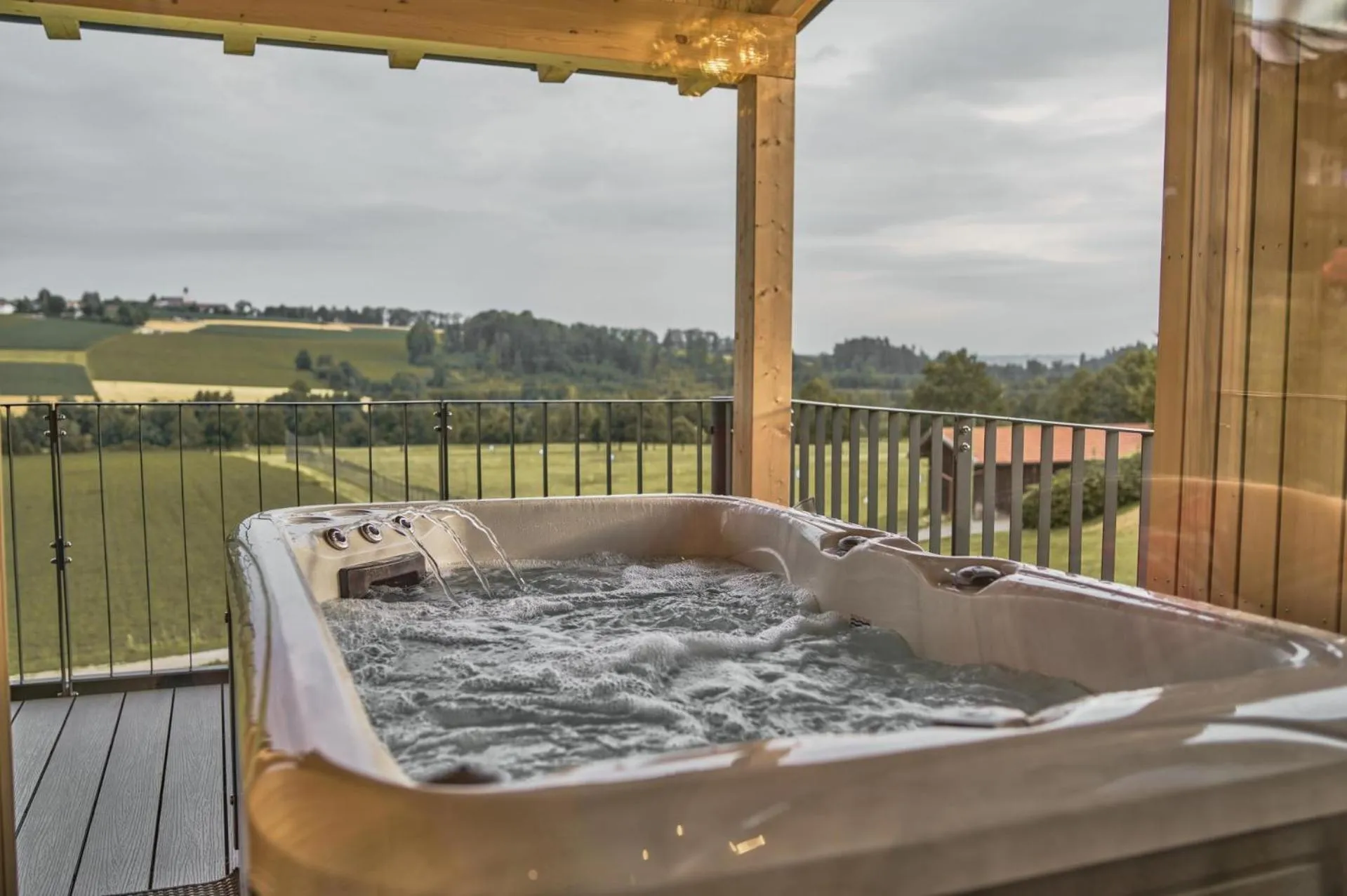 Natural landscape in ANETSEDER Landhotel, Lofts & Golf