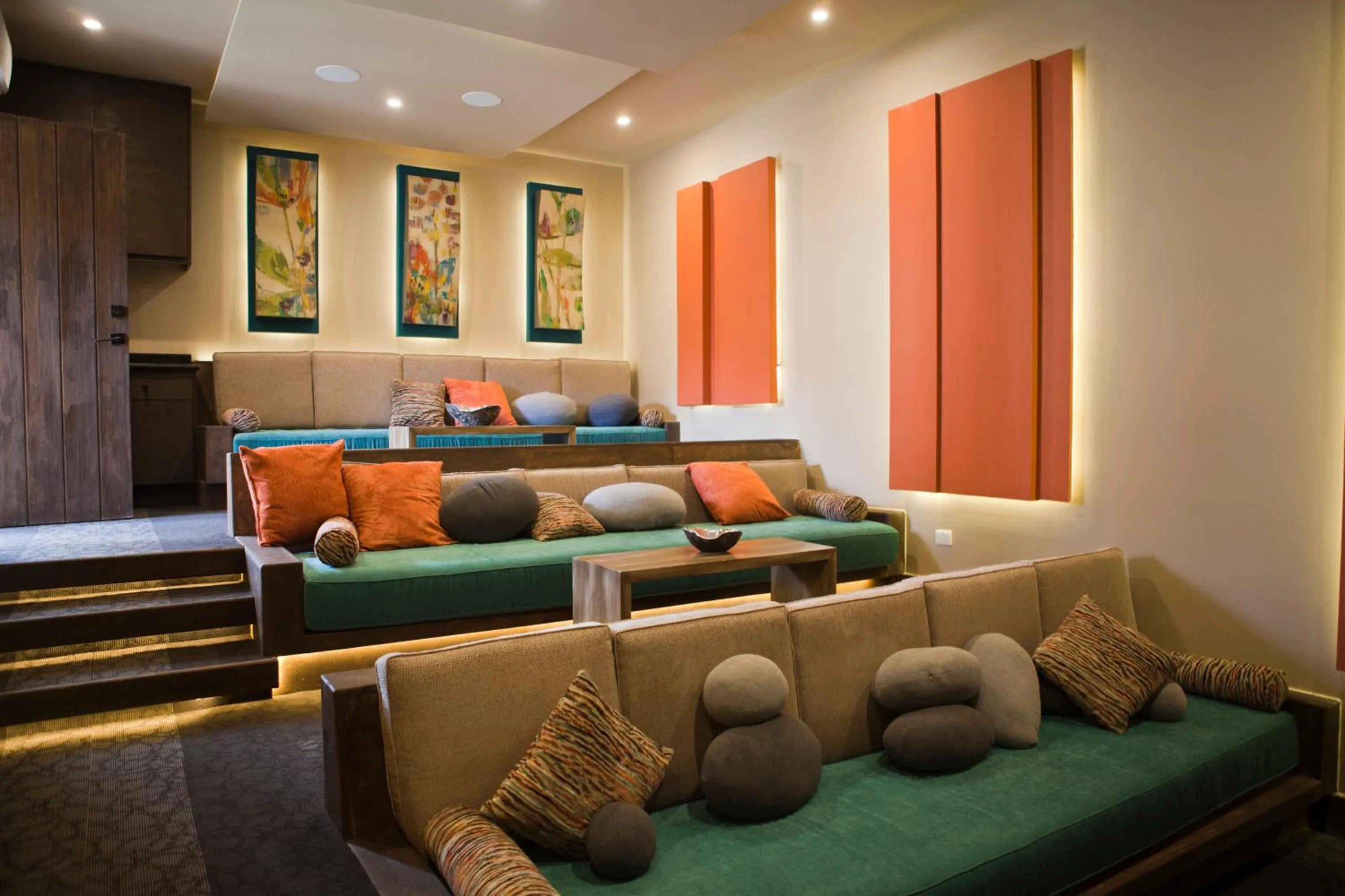Communal lounge/ TV room in Quivira Los Cabos Condos and Homes -Vacation Rentals