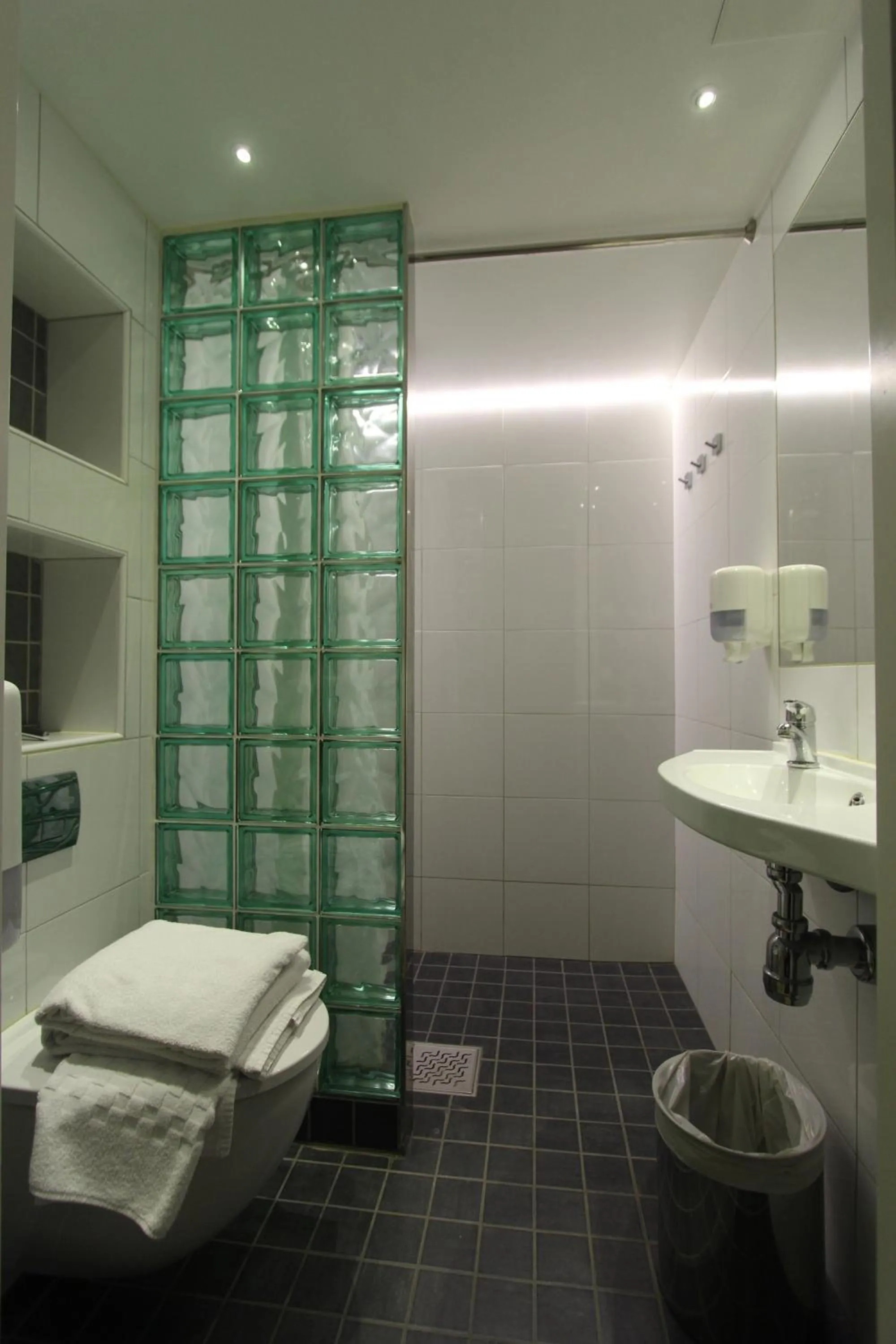 Bathroom in Skanstulls Boutique Hostel