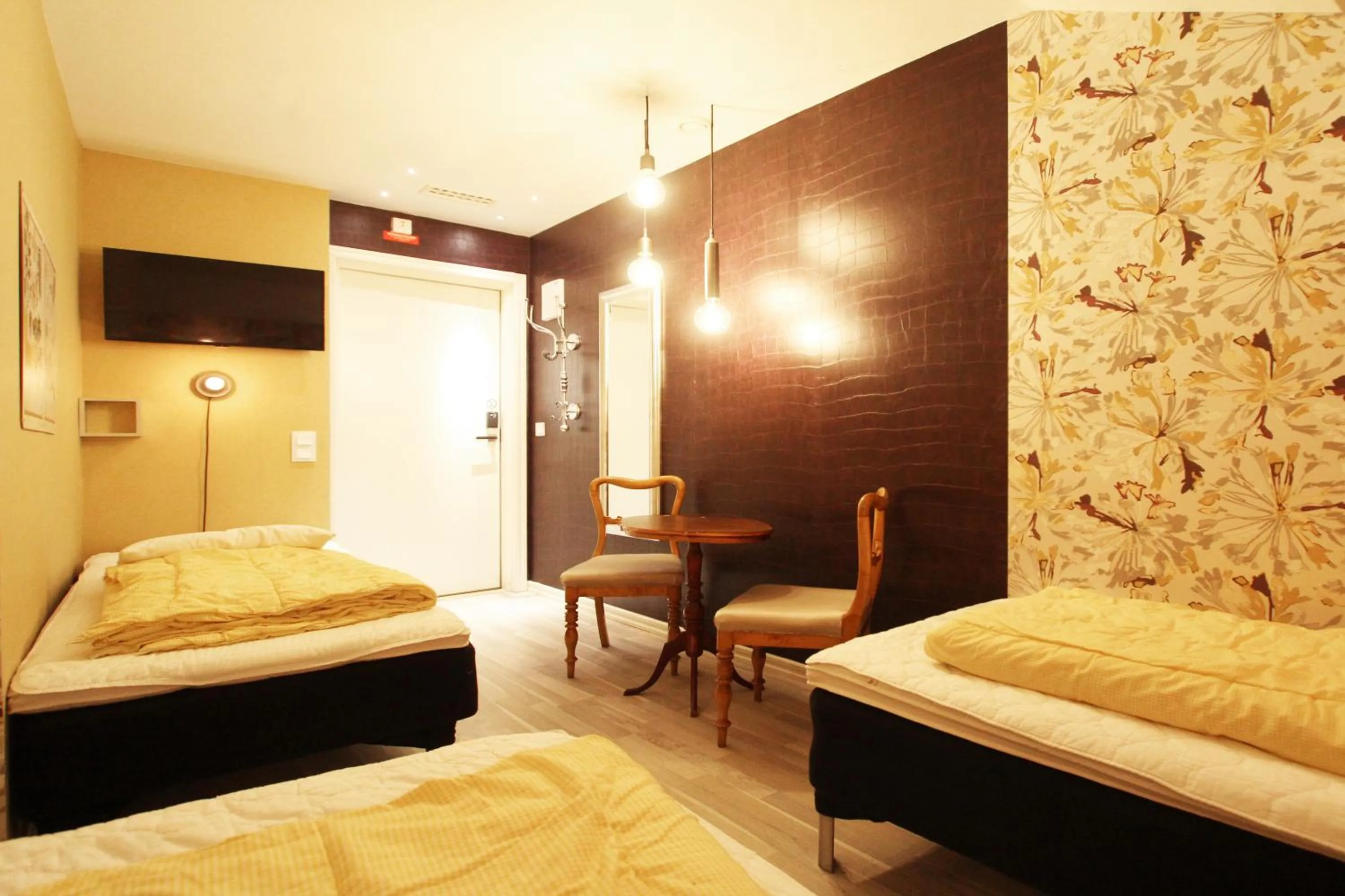 Photo of the whole room, Bed in Skanstulls Boutique Hostel