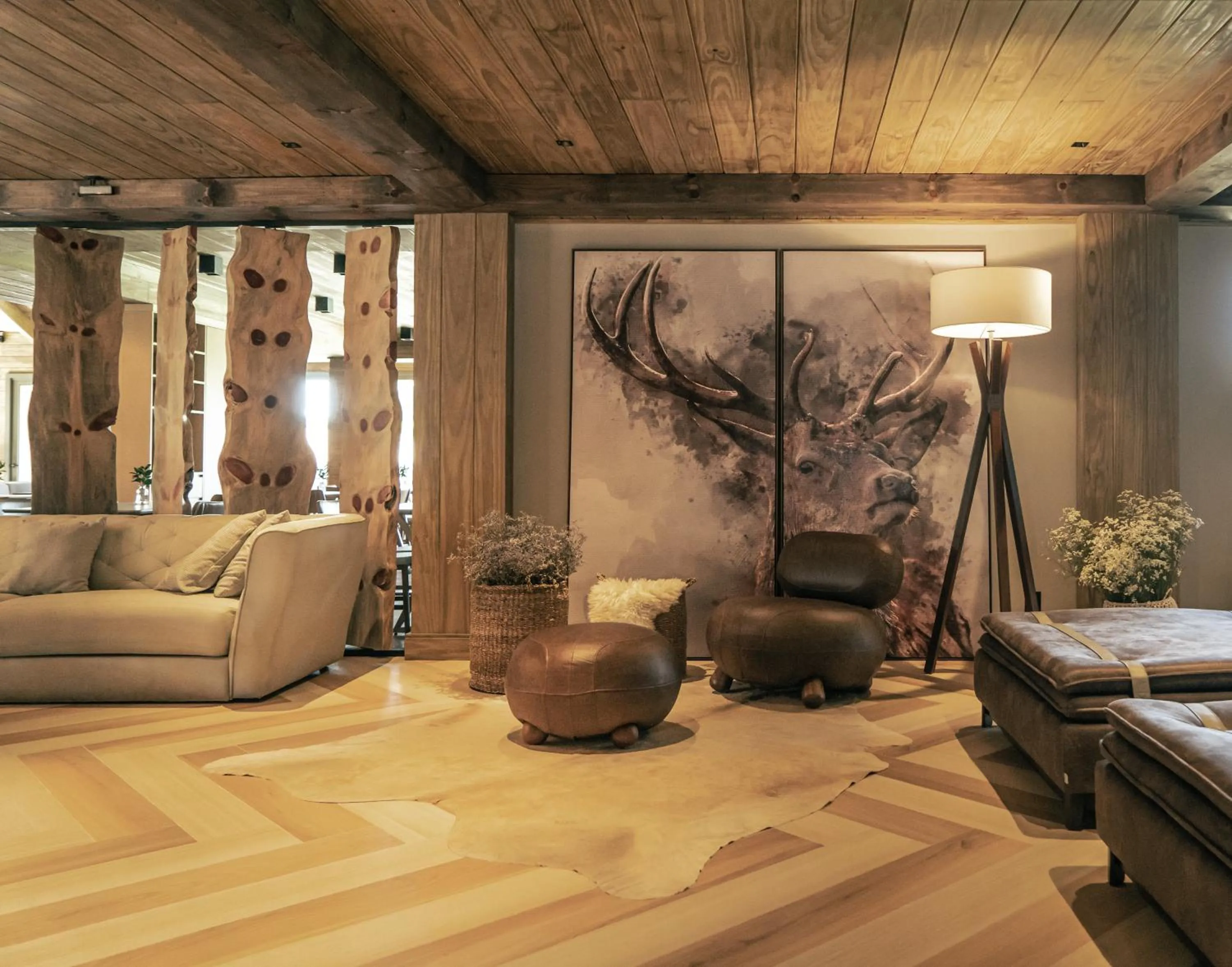 Living room, Bed in Hotel Alpestre