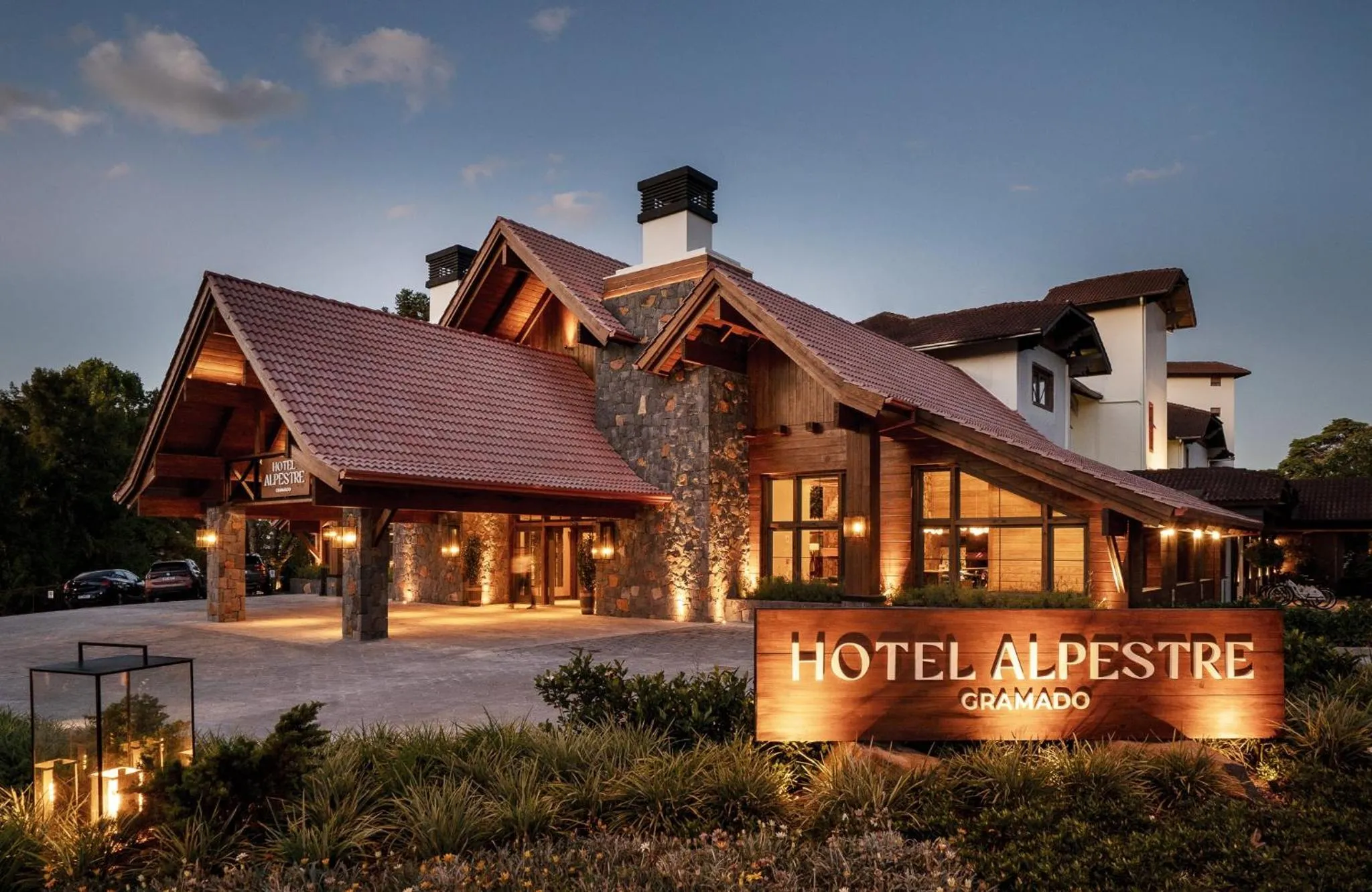 Facade/entrance in Hotel Alpestre