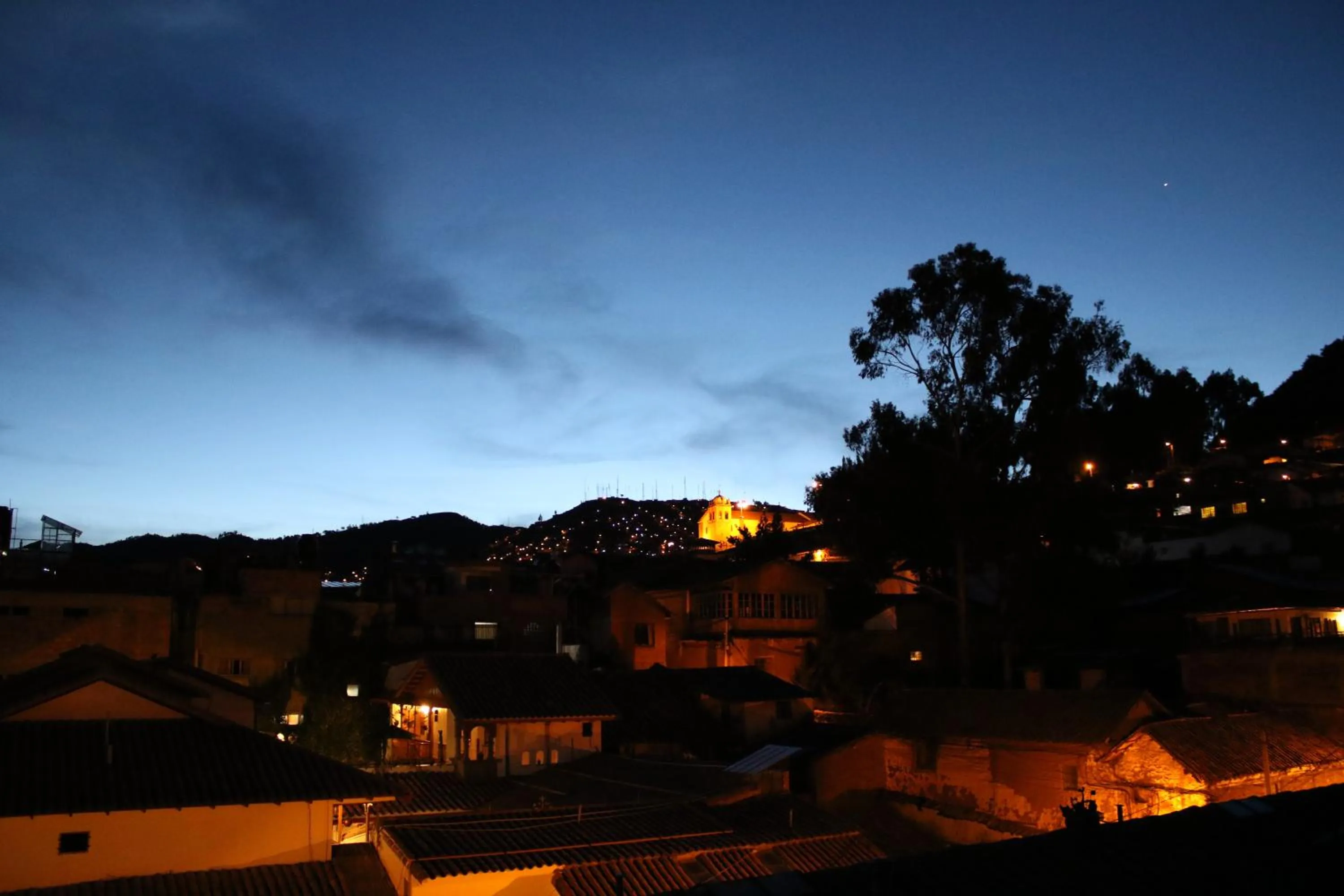 Restaurant/places to eat in Hotel & Mirador Los Apus