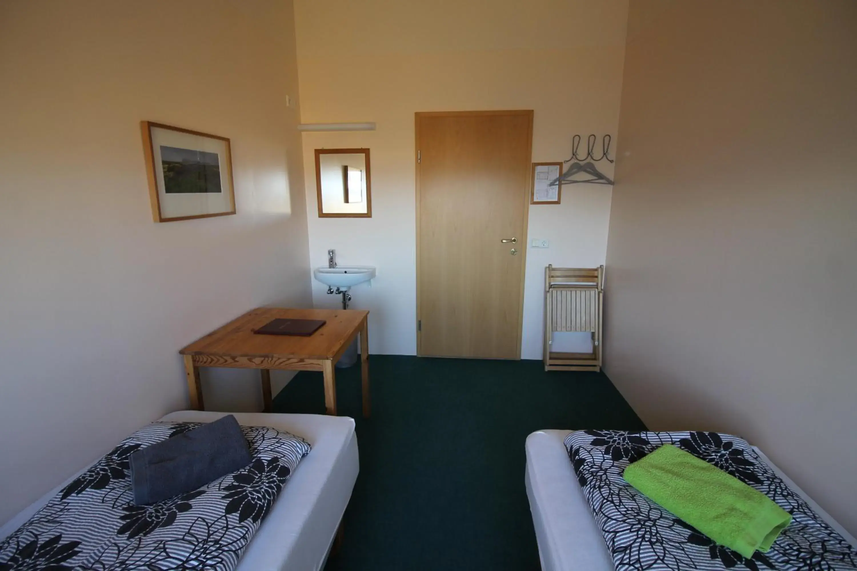 Twin Room with Shared Bathroom in Hvoll Hostel Twin Room with Shared Bathroom in Hvoll Hostel