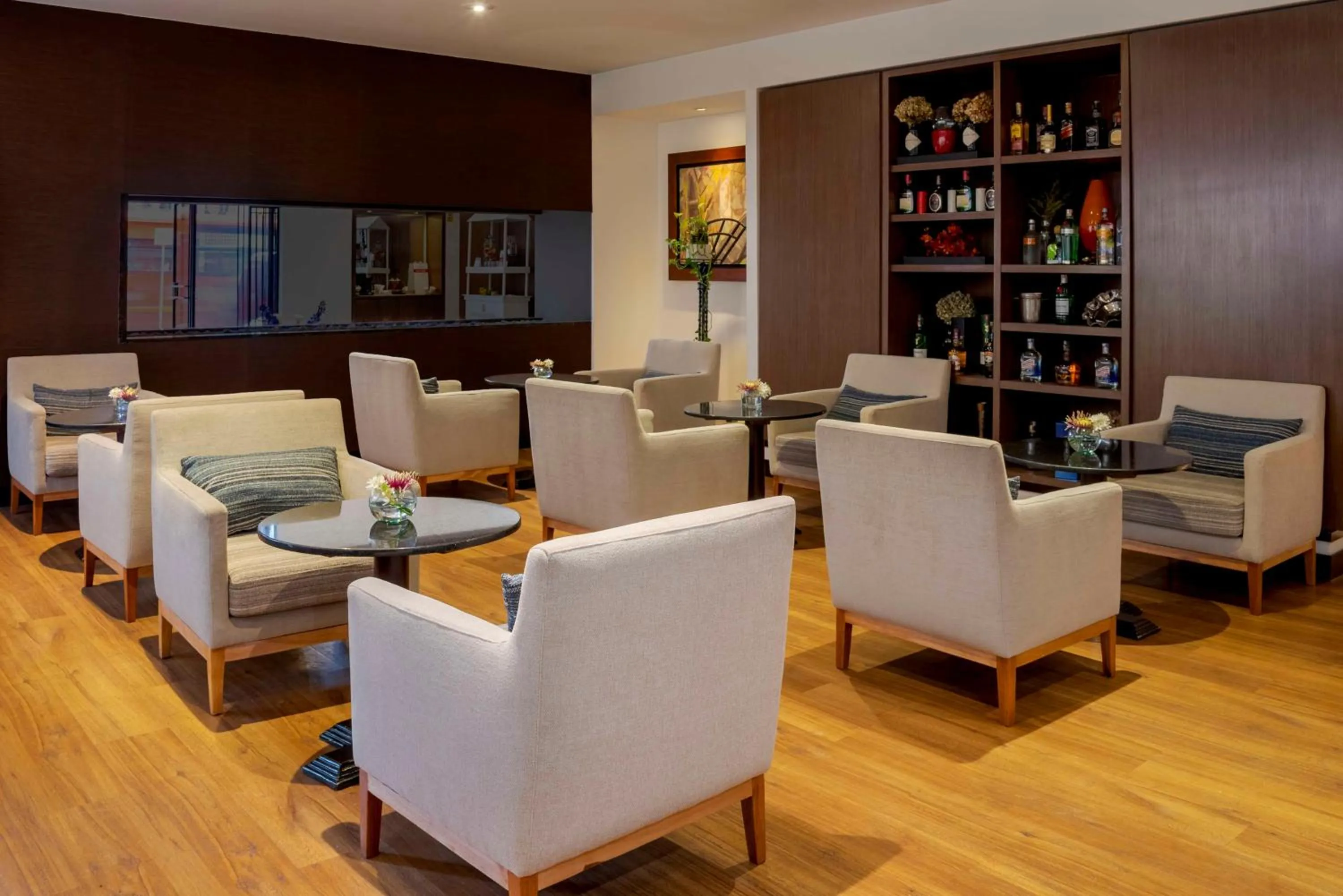 Lounge or bar in NH Collection Bogota Andino Royal