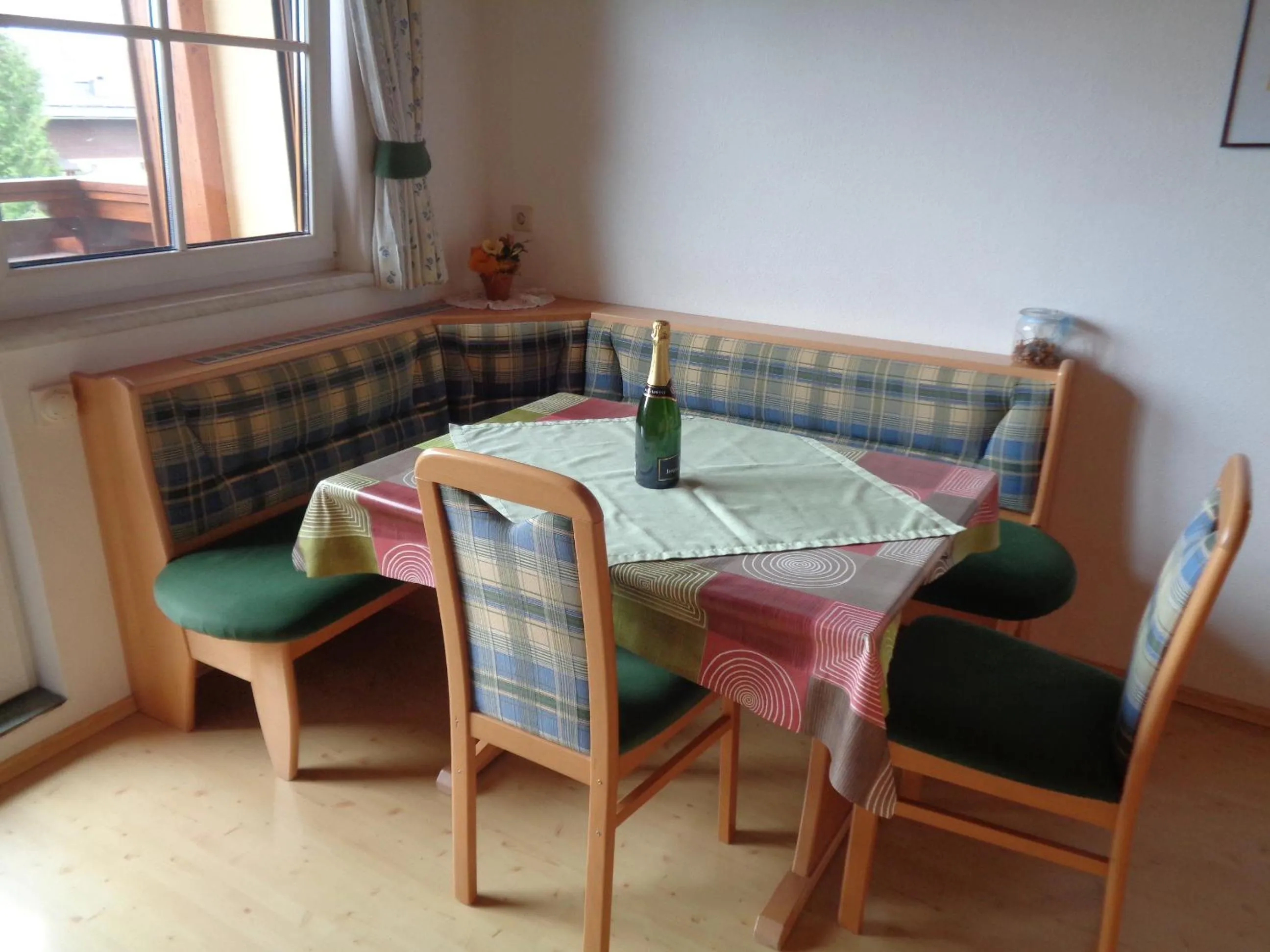 Dining area in Stroblbauernhof