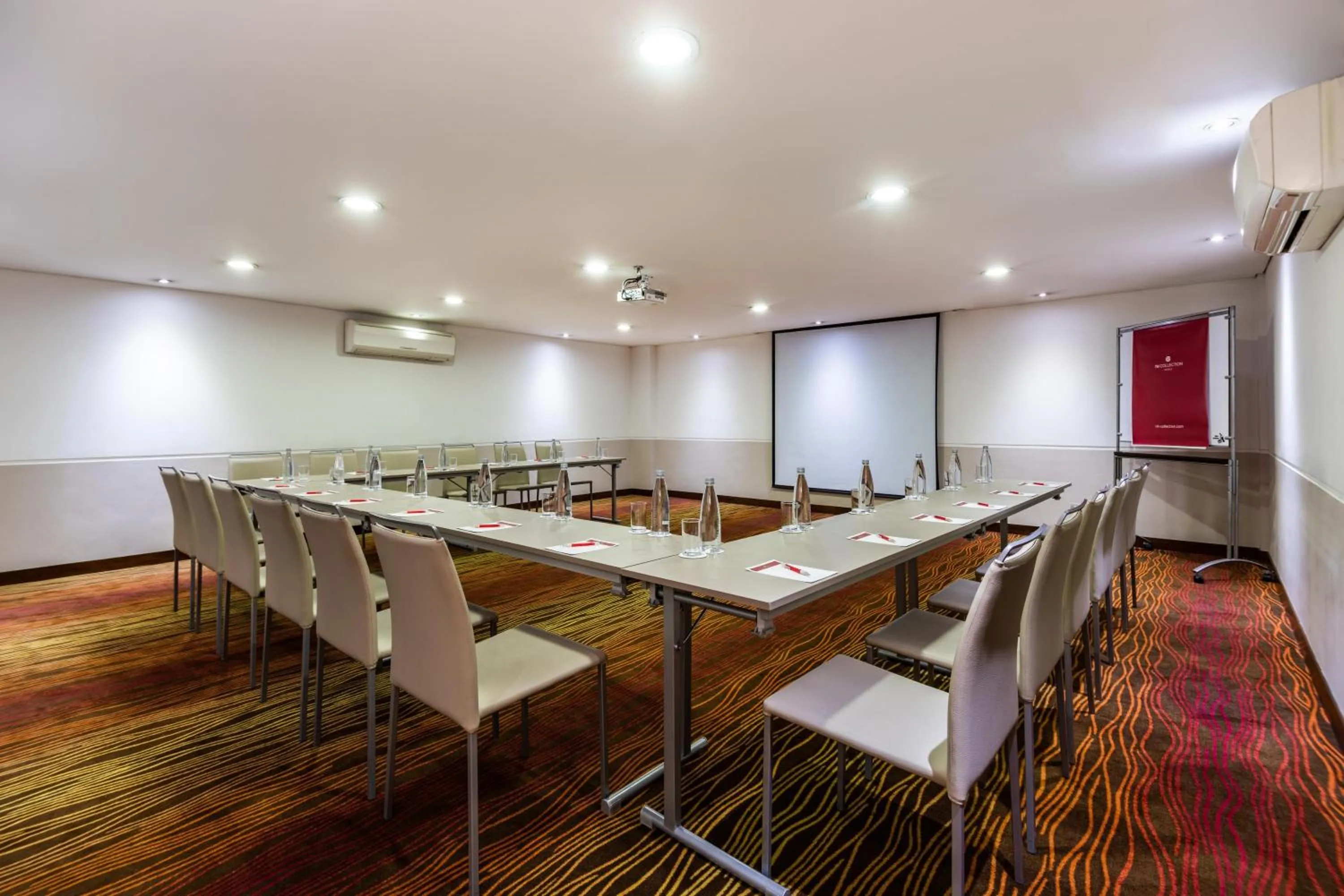 Meeting/conference room in NH Collection Bogota Hacienda Royal