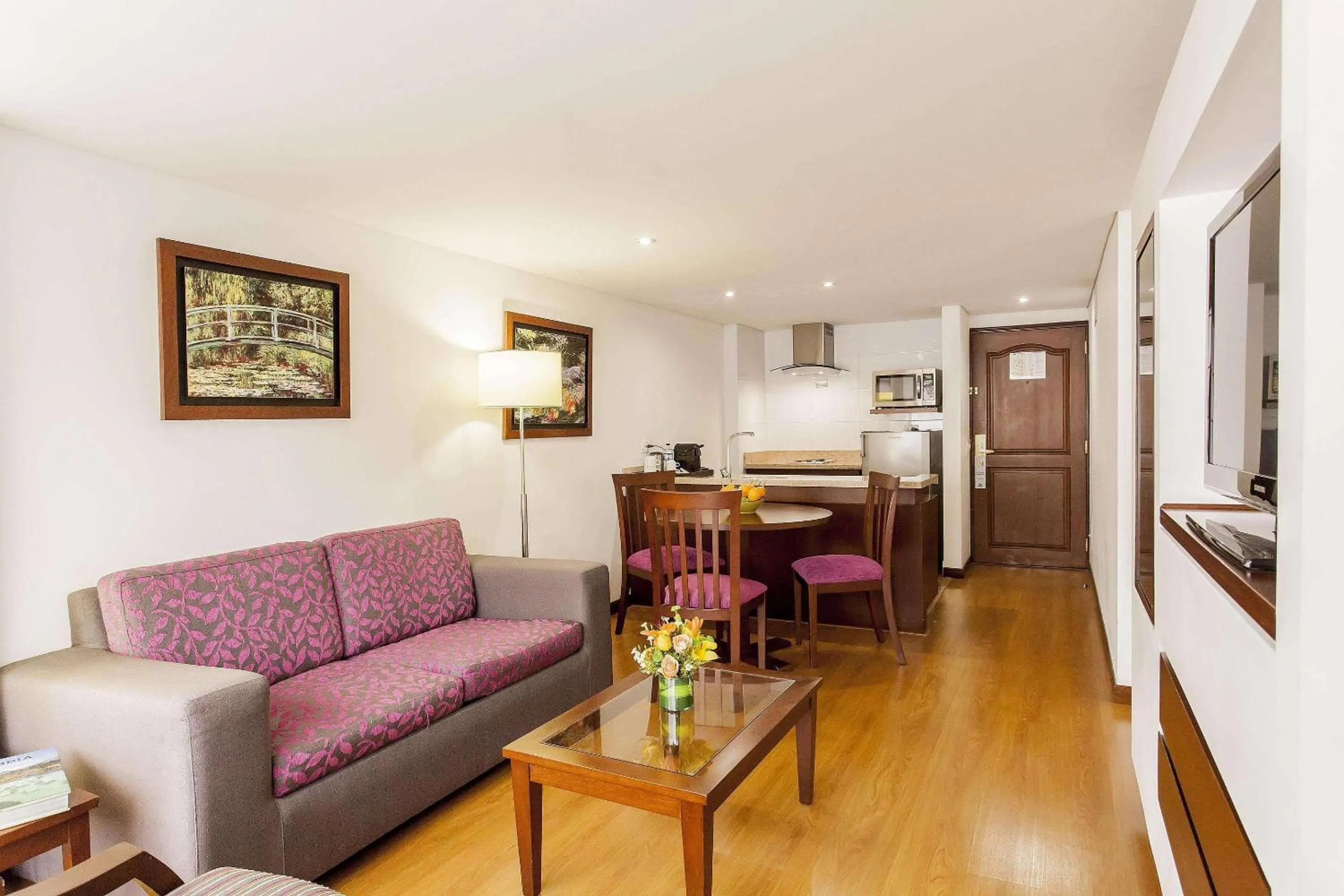 Bedroom in Radisson Bogota Metrotel