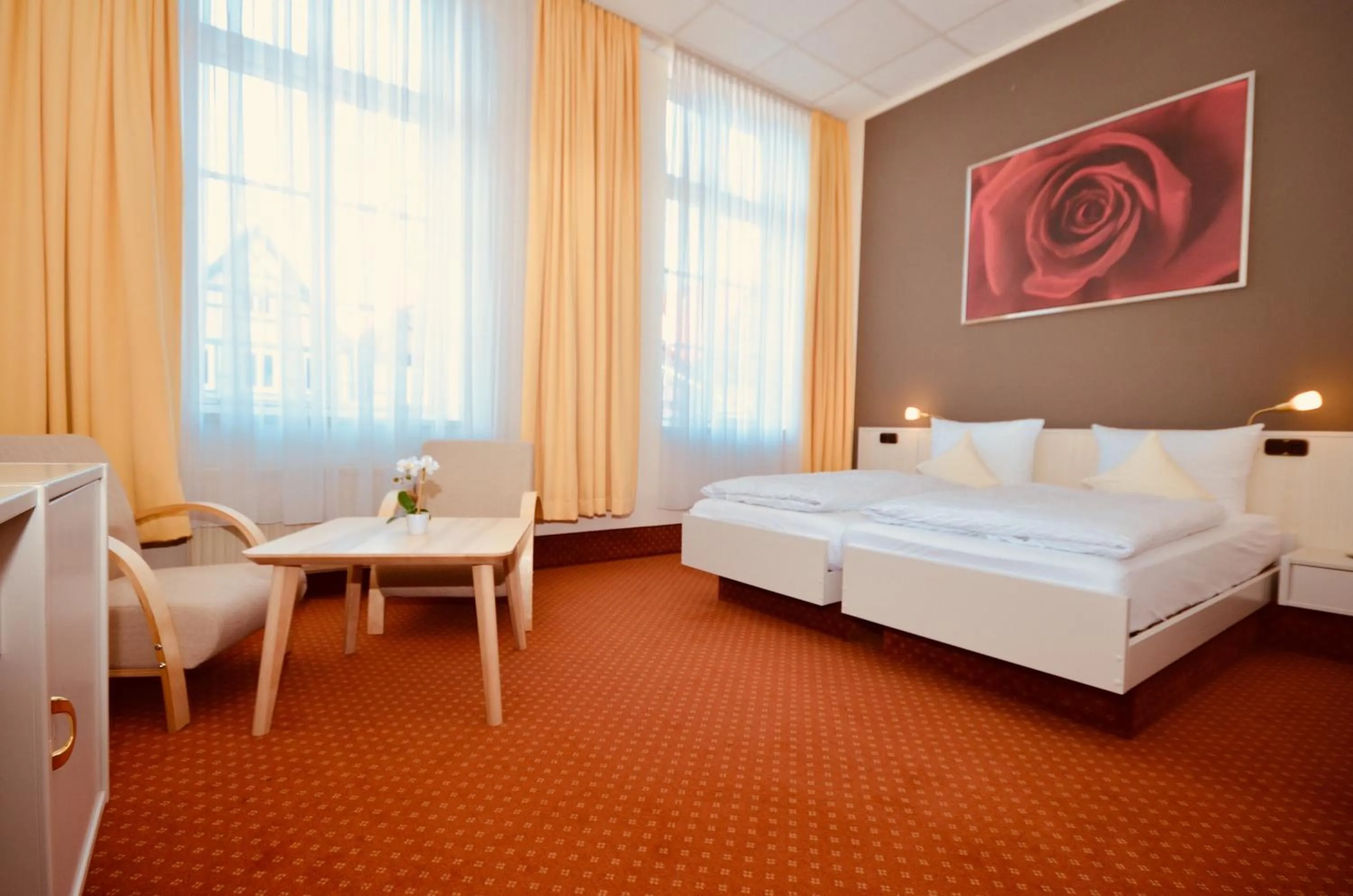 Photo of the whole room, Bed in CityHotel Uelzen