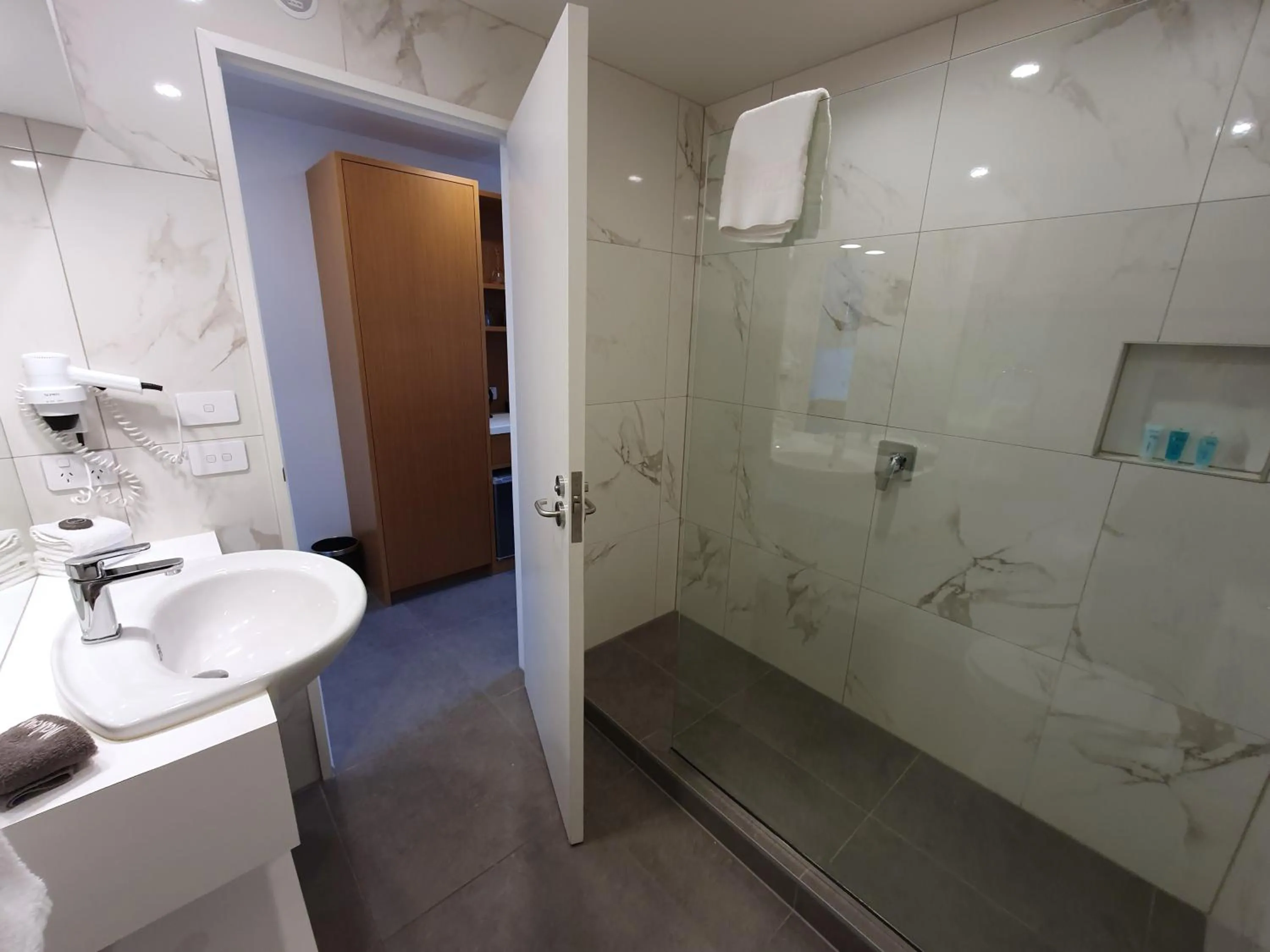 Bathroom in The Godley Hotel