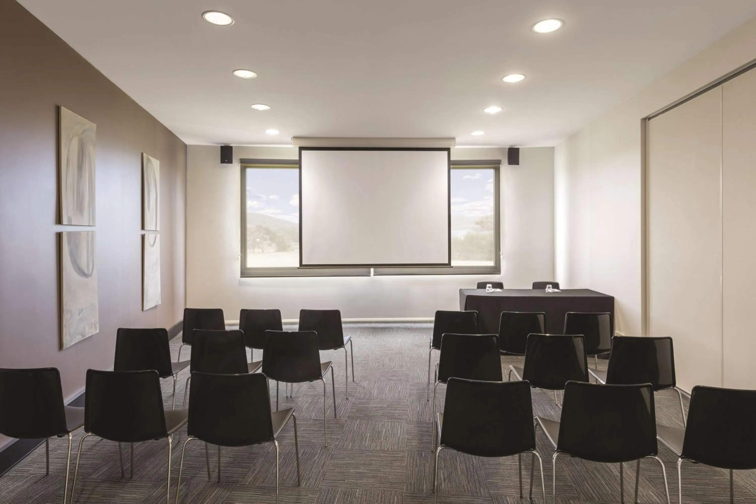 Meeting/conference room in Mantra Hobart Airport