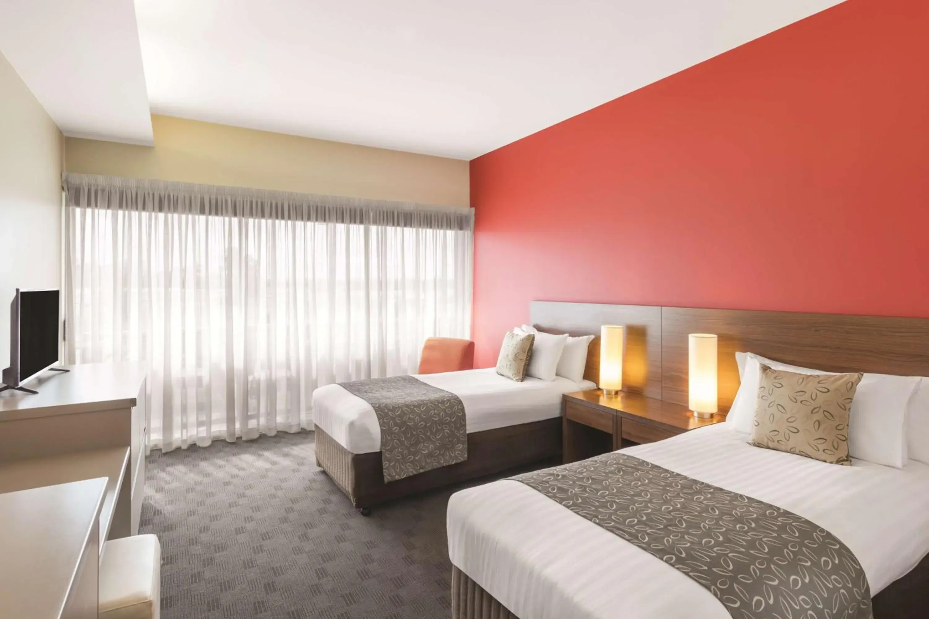 Triple Room in Travelodge Hotel Hobart Airport Triple Room in Travelodge Hotel Hobart Airport