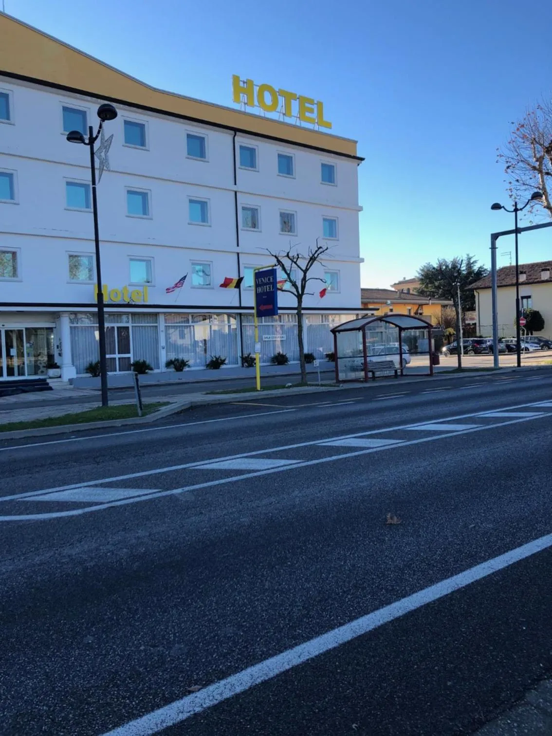 Venice Hotel con Colonnine Elettriche