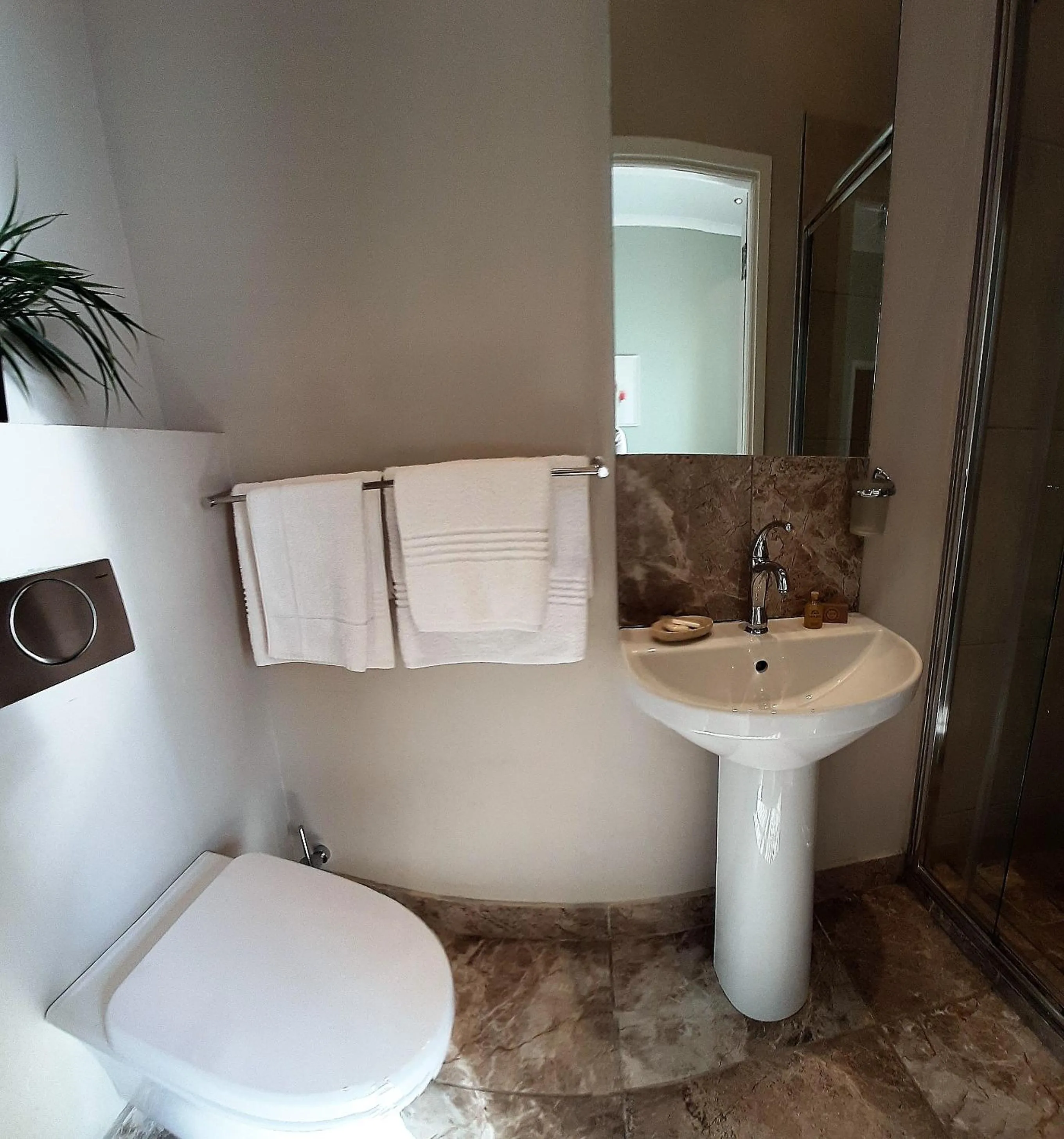 Bathroom in The Greenhouse Guesthouse