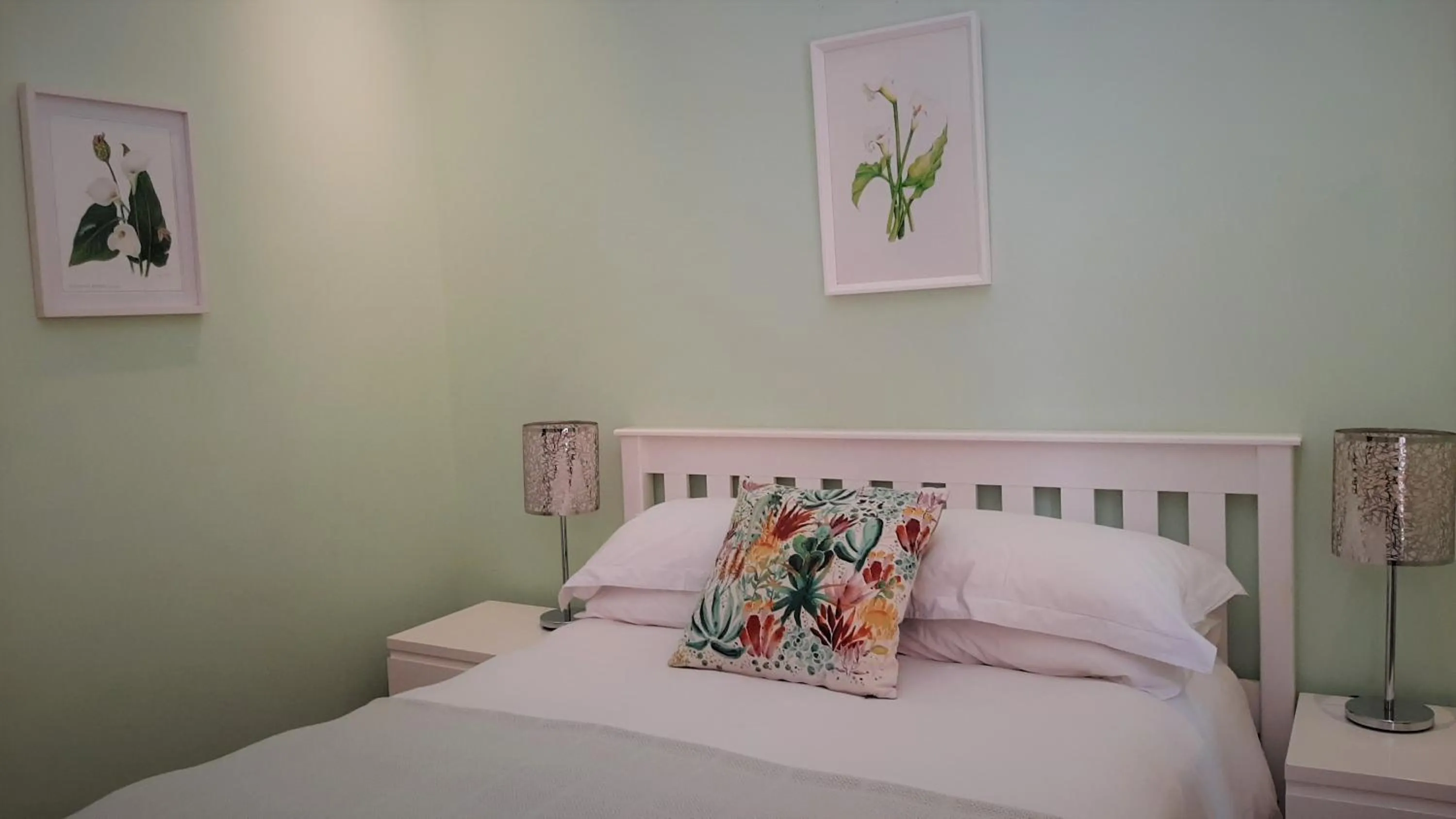 Bedroom, Bed in The Greenhouse Guesthouse