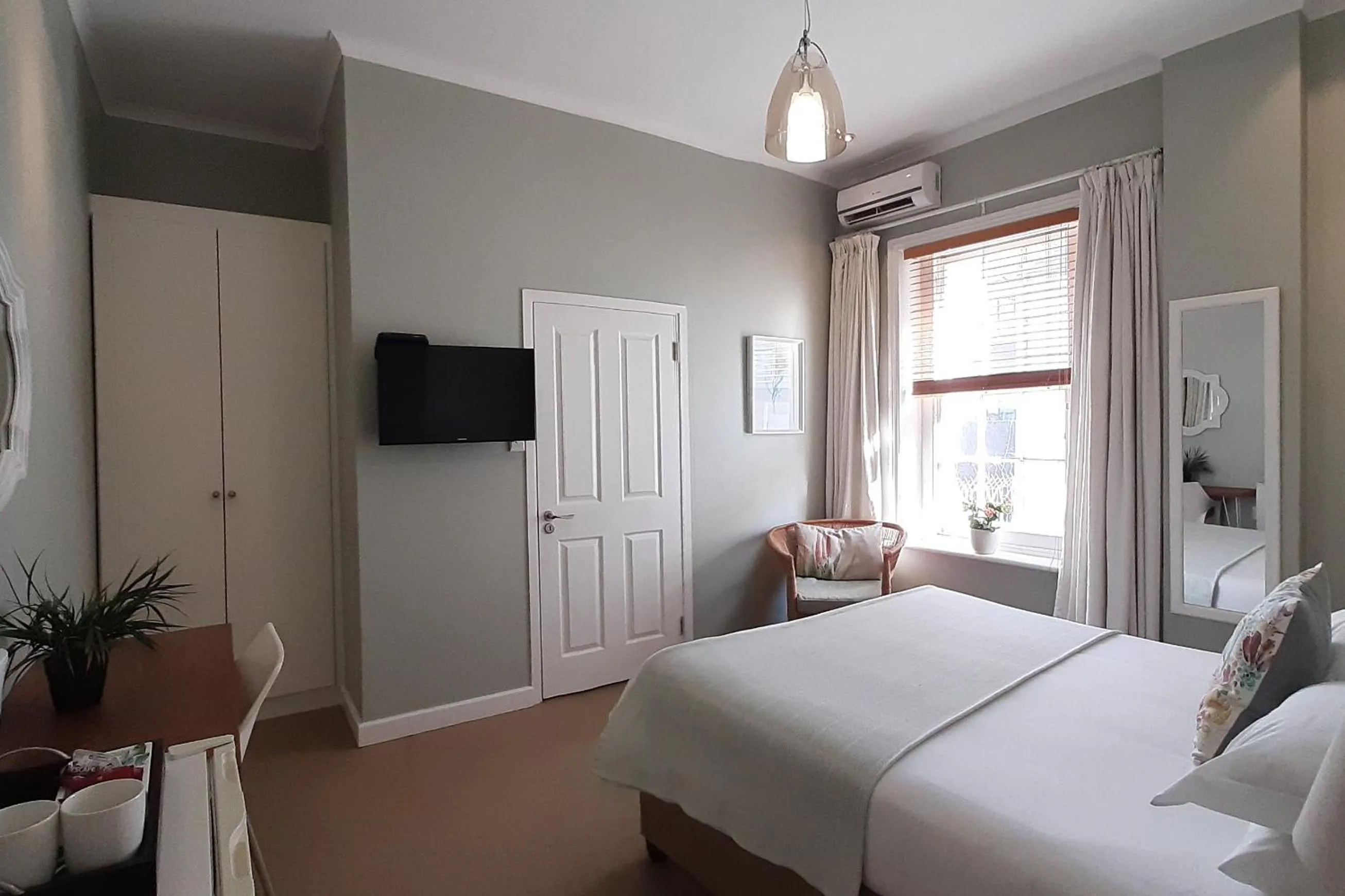 Bedroom, Bed in The Greenhouse Guesthouse