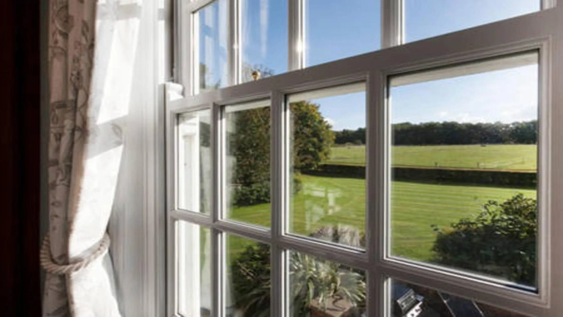Garden view in Clumber Lane End Farm