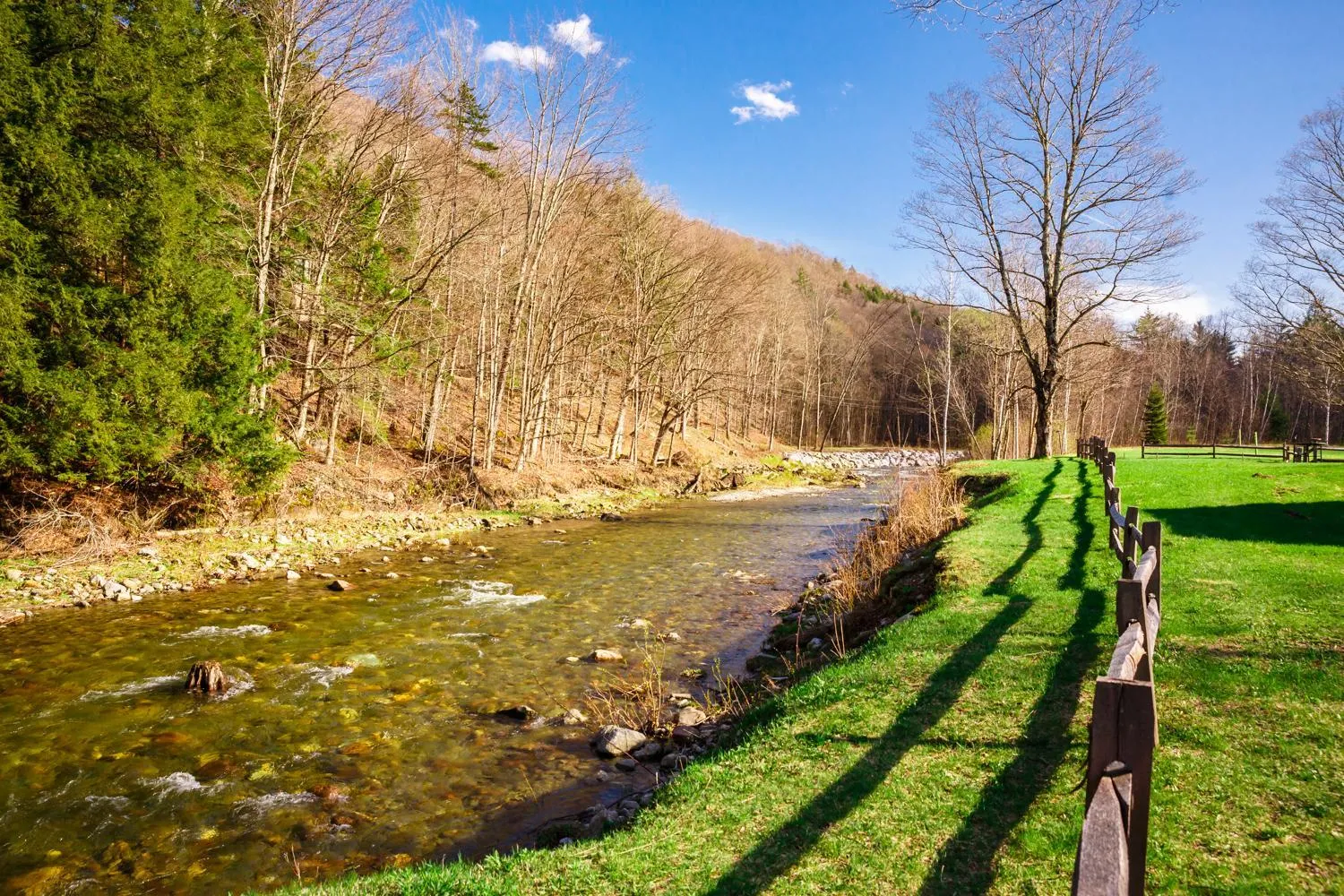 Natural landscape in Clear River Inn and Tavern
