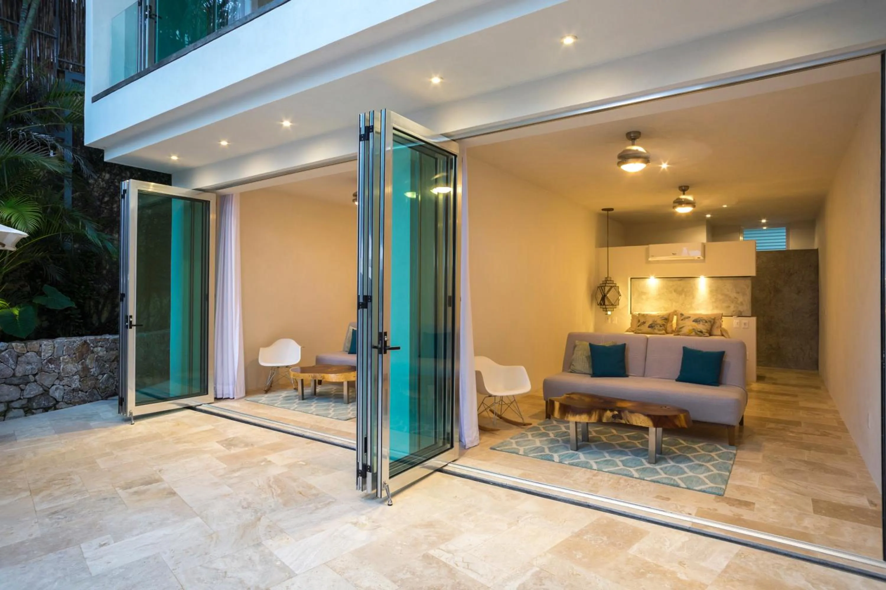 Photo of the whole room in Anjali Casa Divina