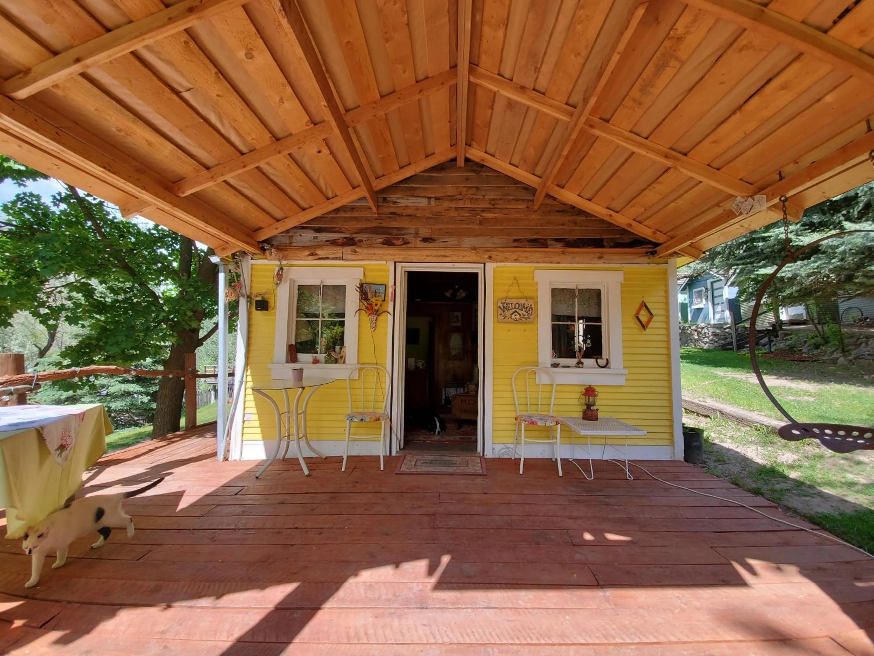 Patio in Bristol Cabins