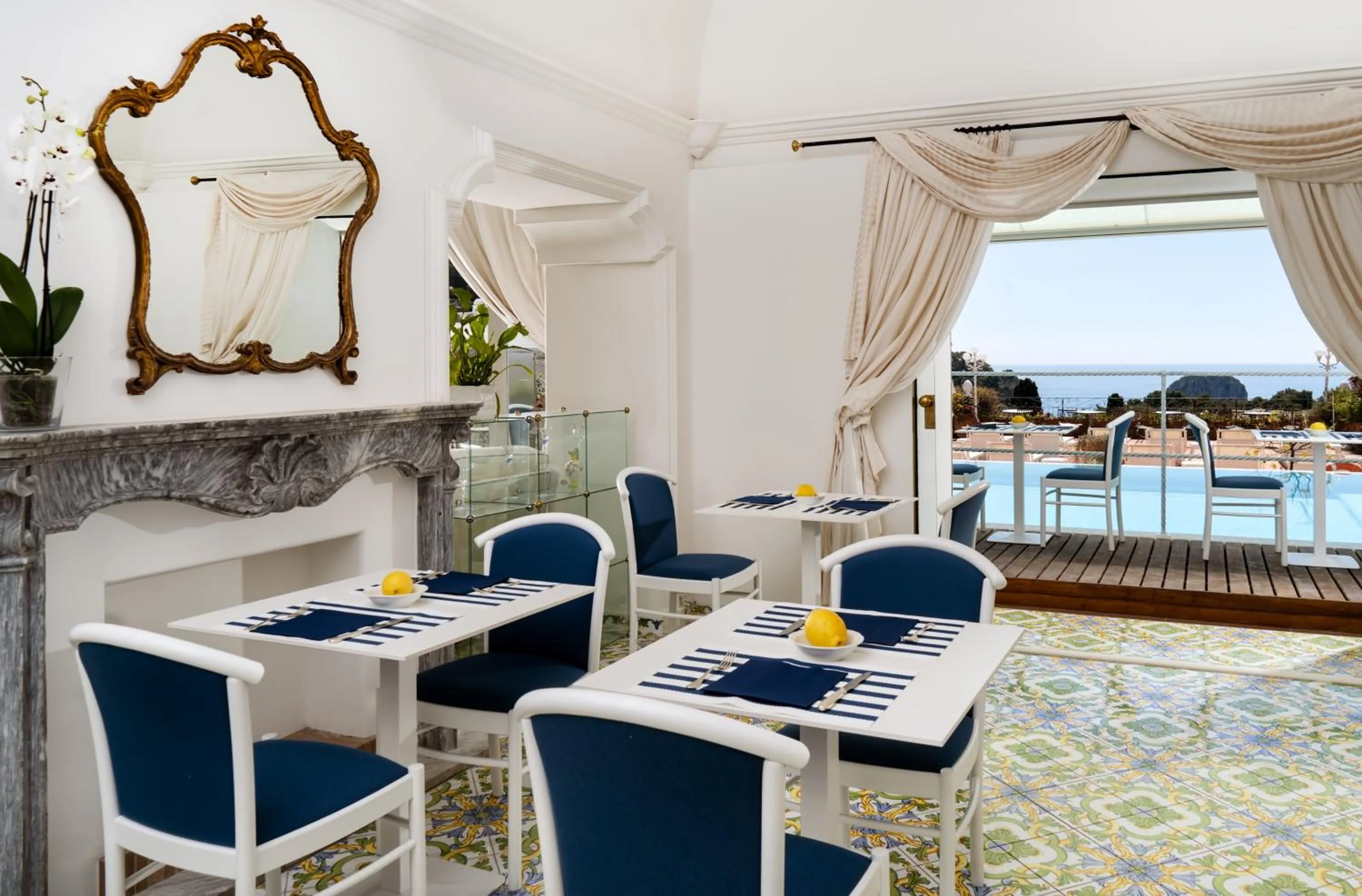 Breakfast in Sina Flora