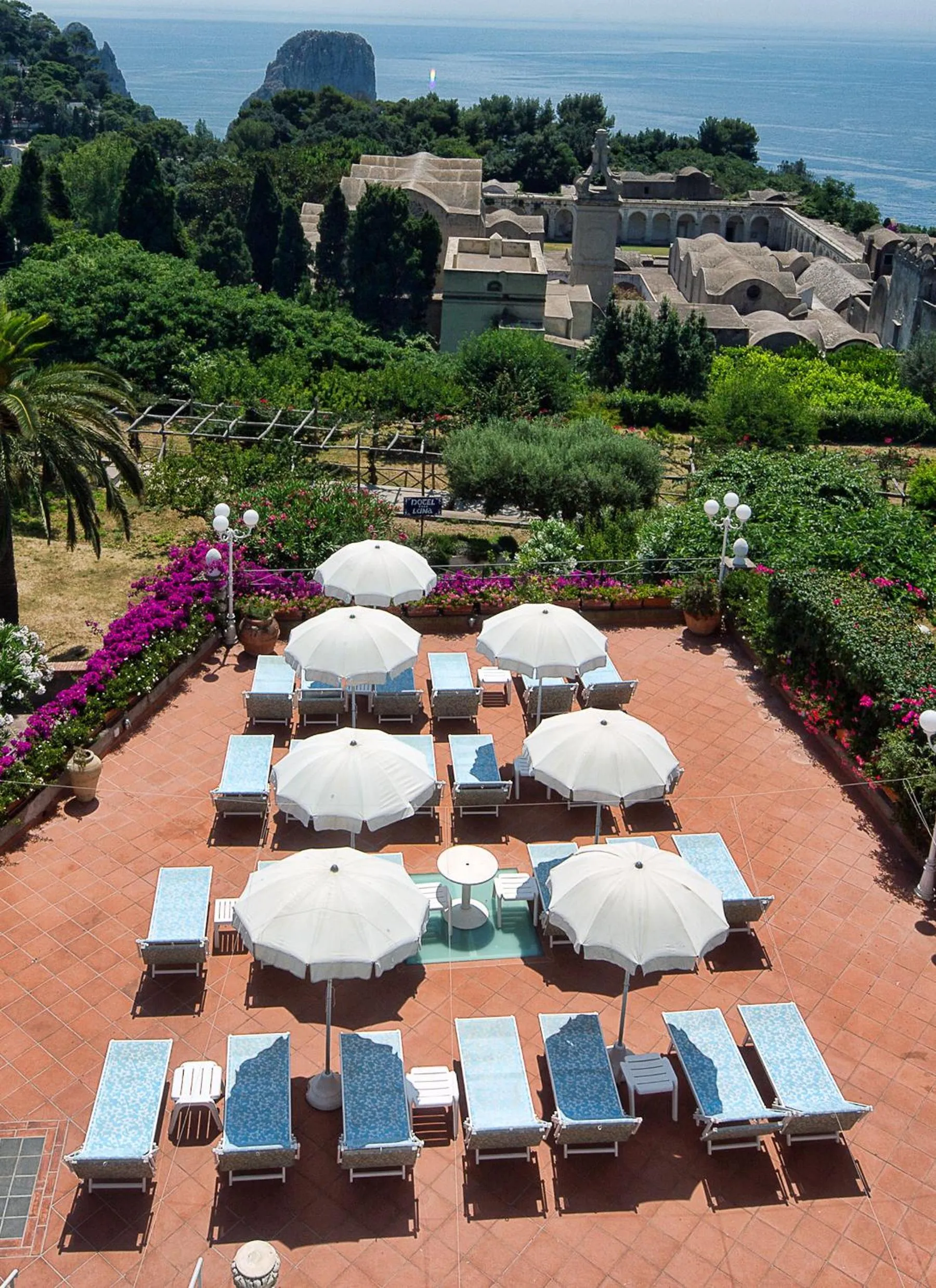 Balcony/Terrace in Sina Flora