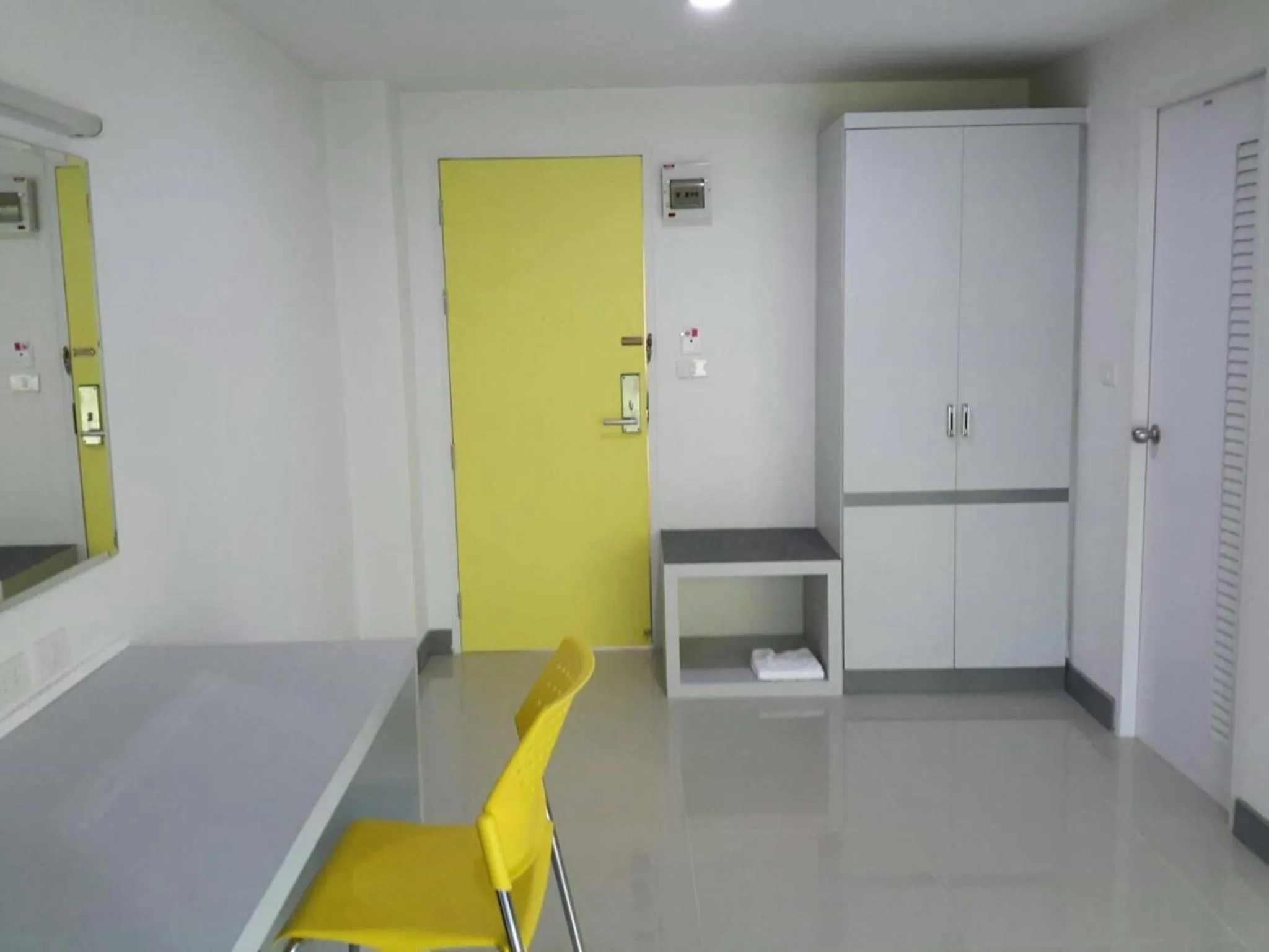 Bedroom in Sakura Budget Hotel