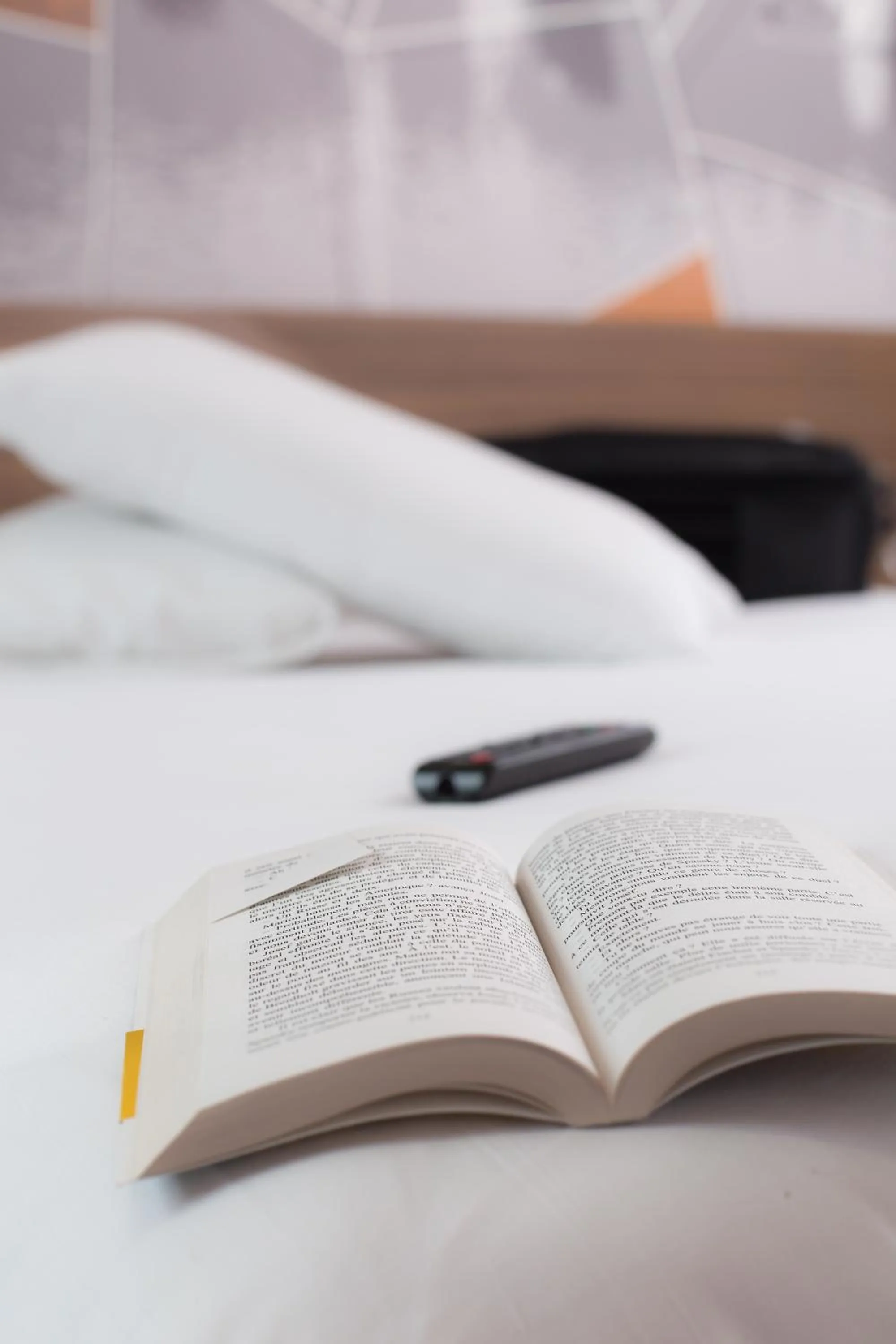 Bedroom in Brit Hotel Toulouse Colomiers – L’Esplanade